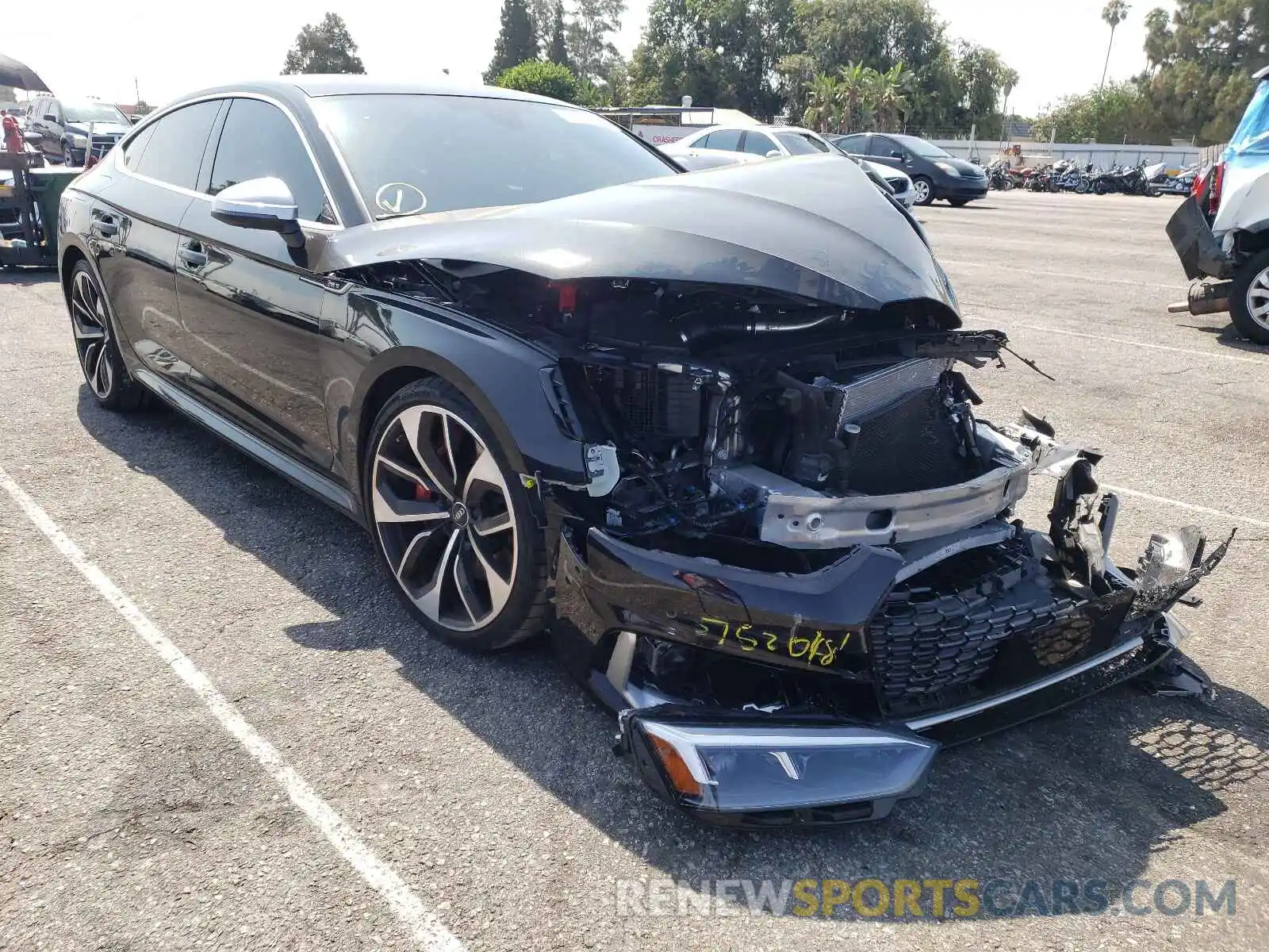 1 Photograph of a damaged car WUABWCF59KA907681 AUDI S5/RS5 2019