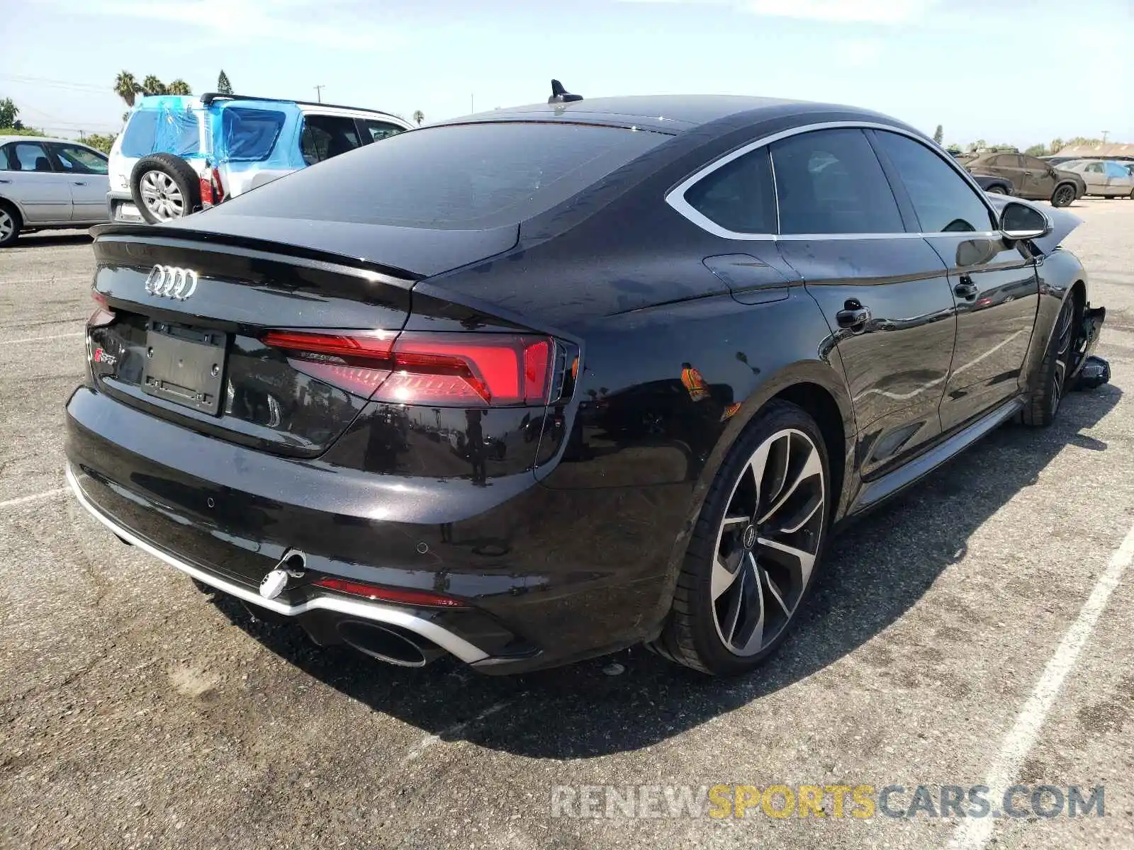 4 Фотография поврежденного автомобиля WUABWCF59KA907681 AUDI S5/RS5 2019