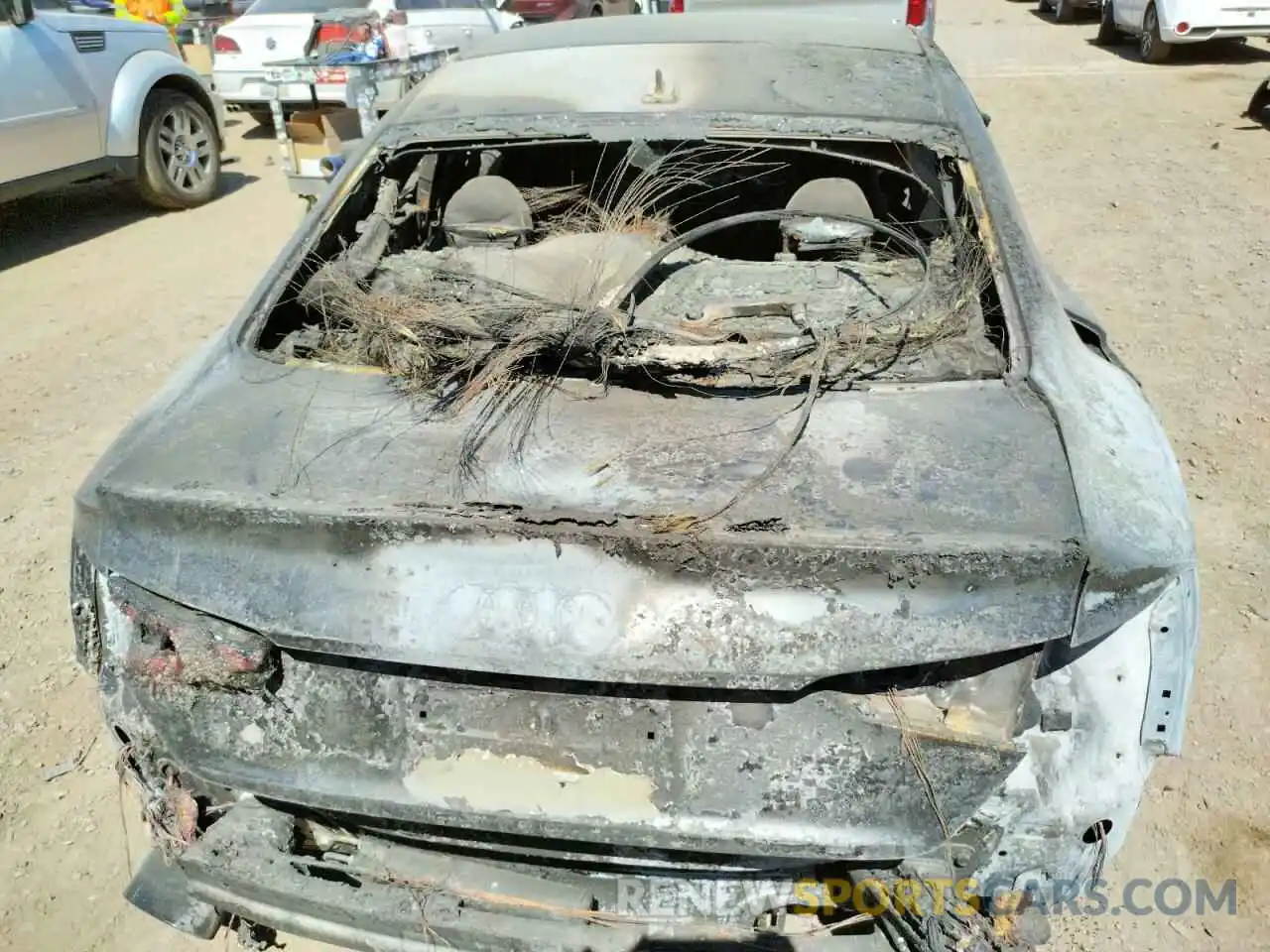 10 Photograph of a damaged car WUAPWAF50KA901410 AUDI S5/RS5 2019