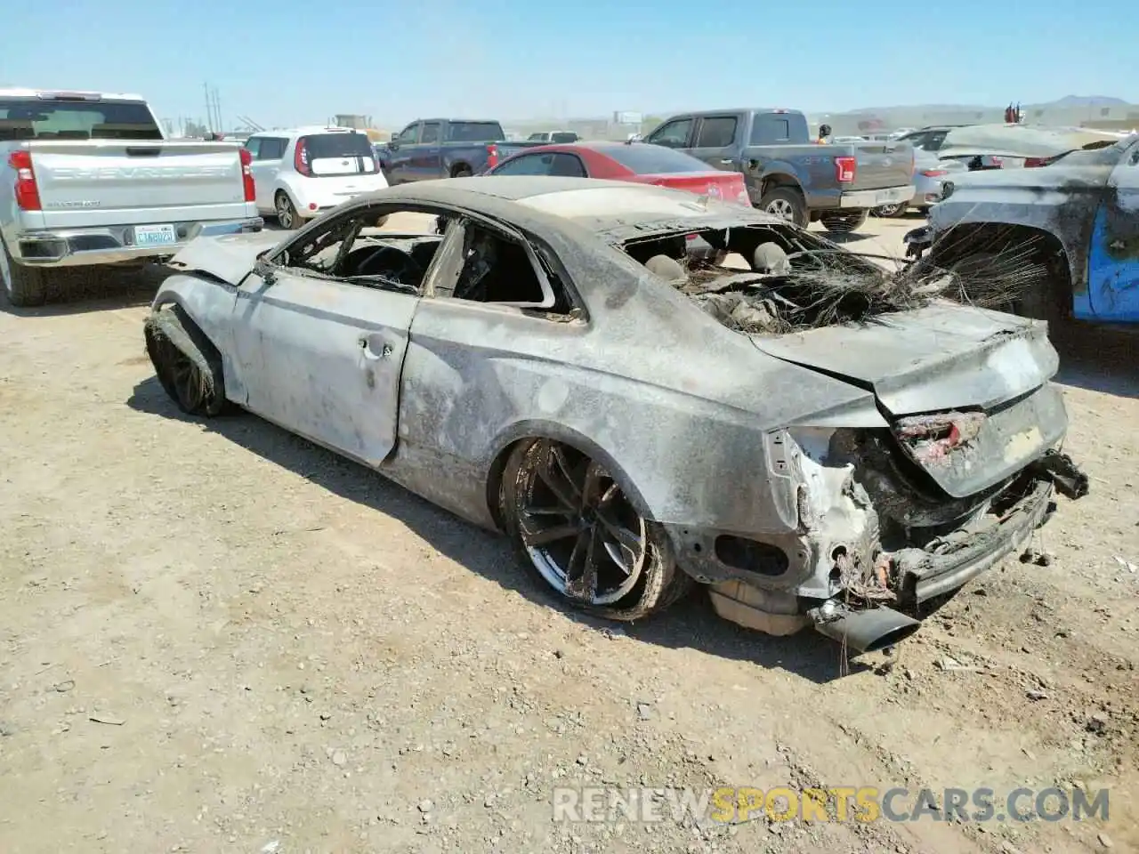 3 Photograph of a damaged car WUAPWAF50KA901410 AUDI S5/RS5 2019