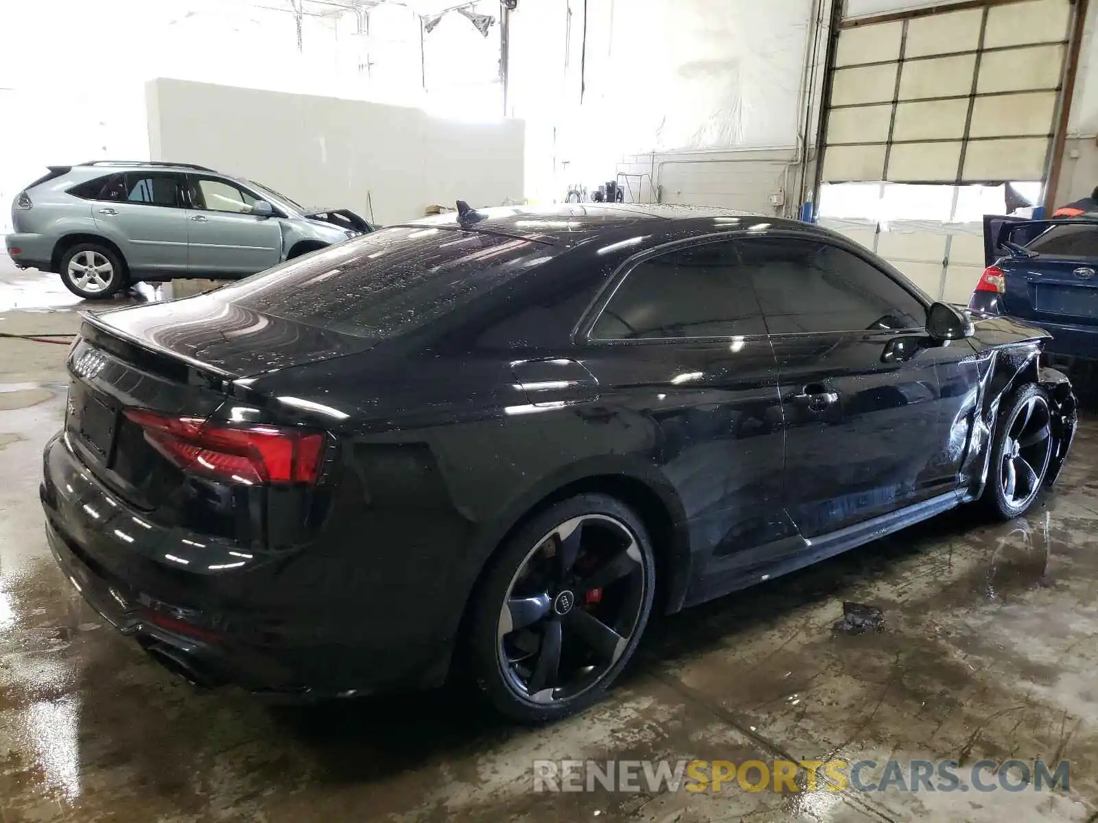 4 Photograph of a damaged car WUAPWAF51KA905756 AUDI S5/RS5 2019