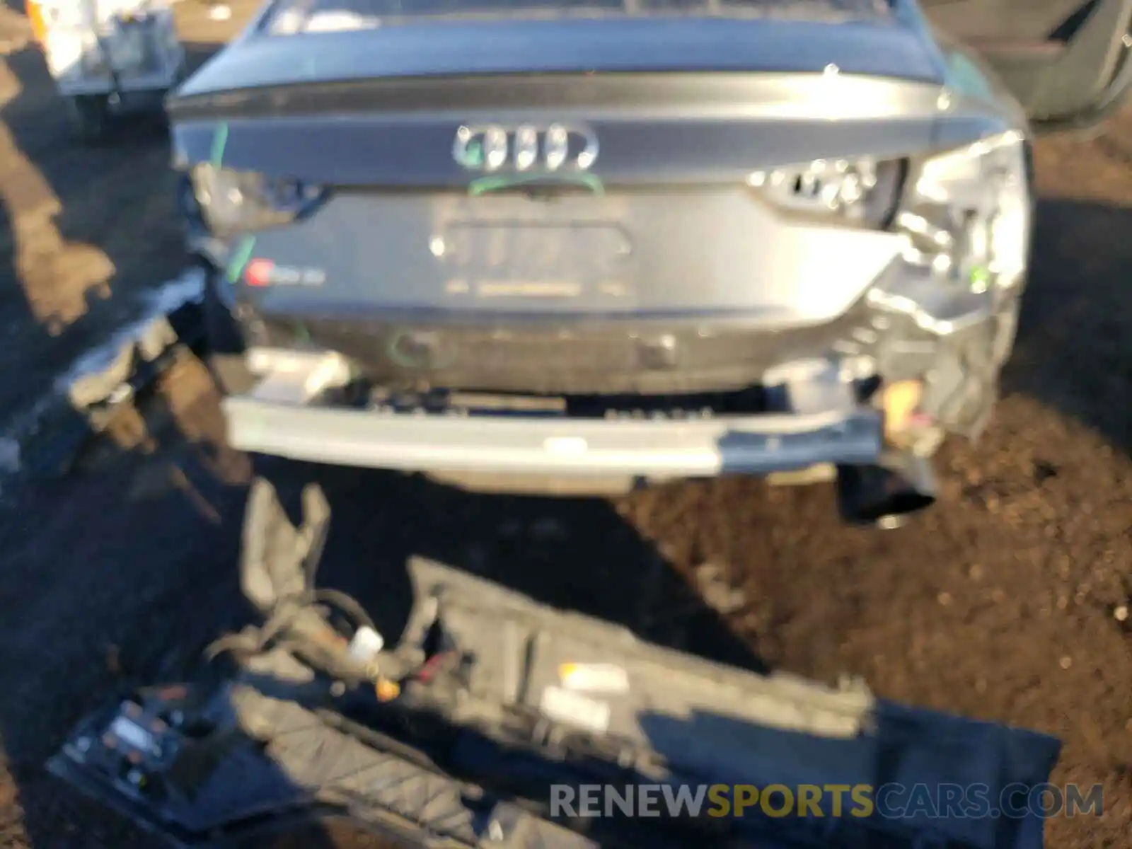 9 Photograph of a damaged car WUAPWAF52KA902204 AUDI S5/RS5 2019