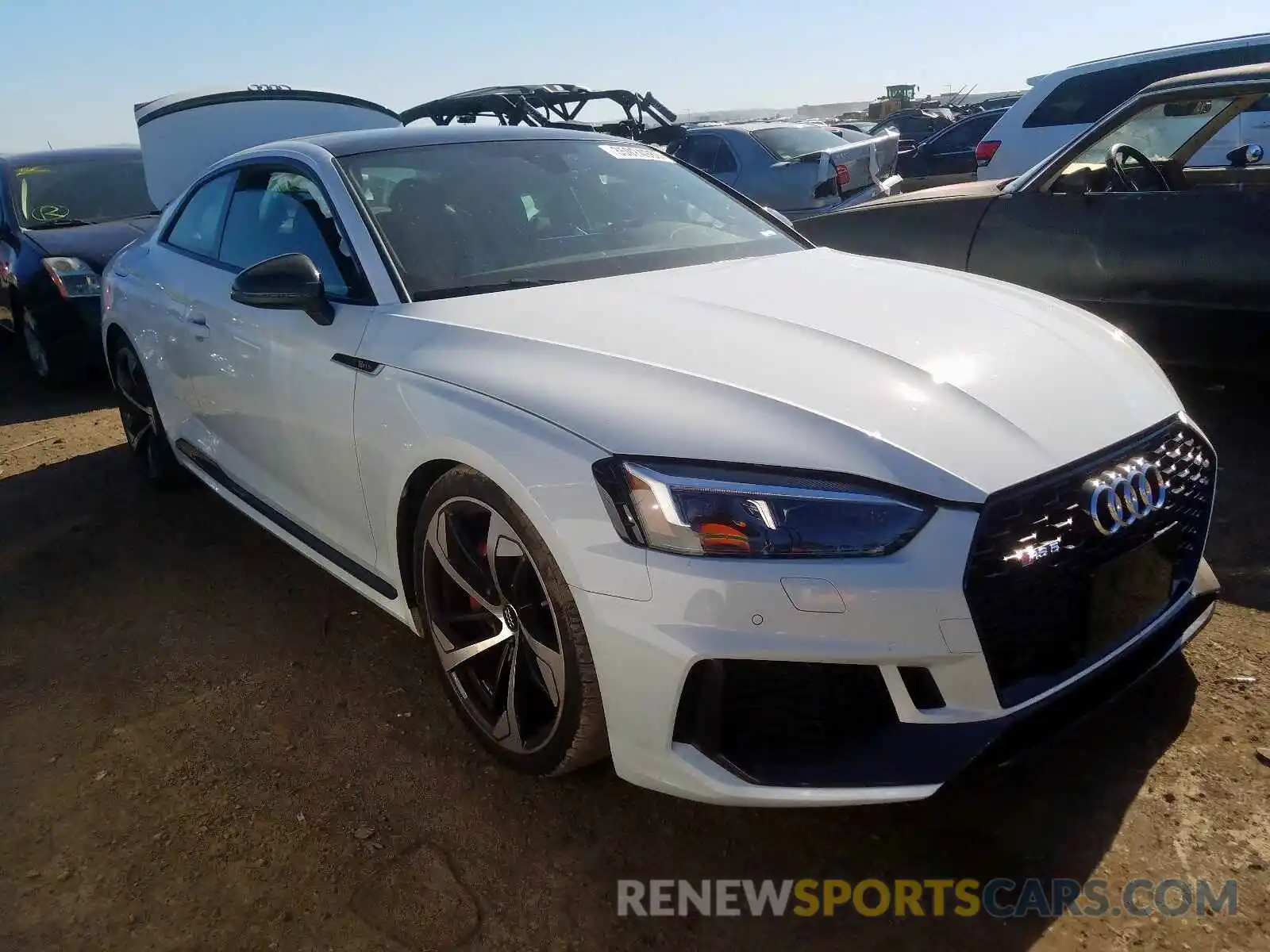 1 Photograph of a damaged car WUAPWAF54KA902995 AUDI S5/RS5 2019