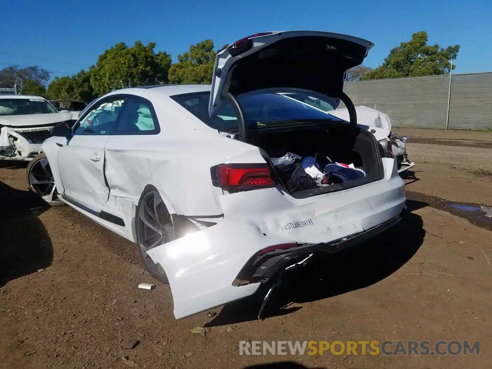 3 Photograph of a damaged car WUAPWAF54KA902995 AUDI S5/RS5 2019