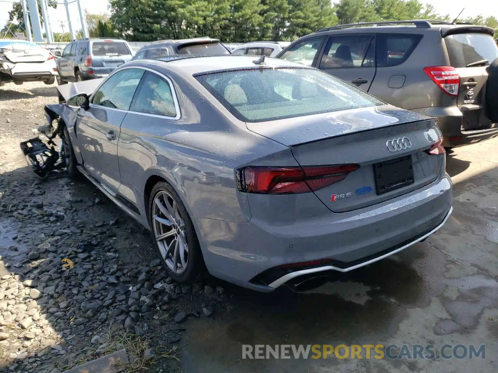 3 Photograph of a damaged car WUAPWAF57KA908080 AUDI S5/RS5 2019