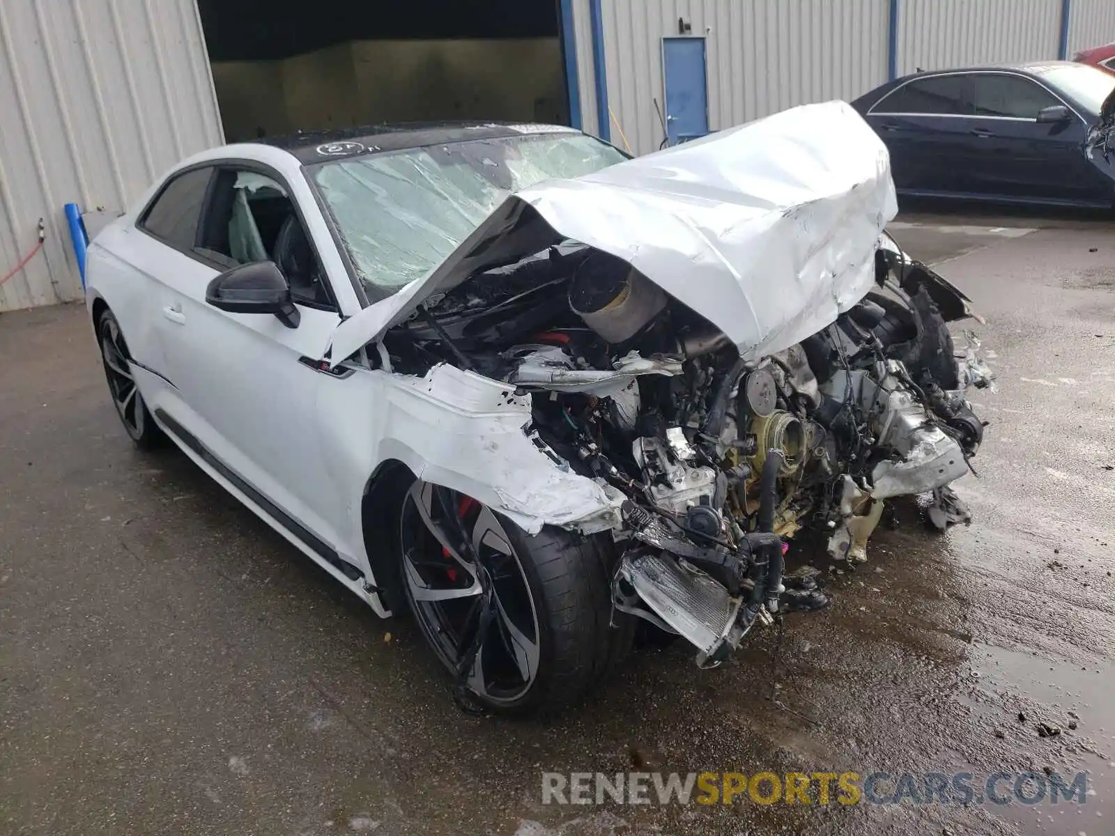 1 Photograph of a damaged car WUAPWAF58KA900876 AUDI S5/RS5 2019