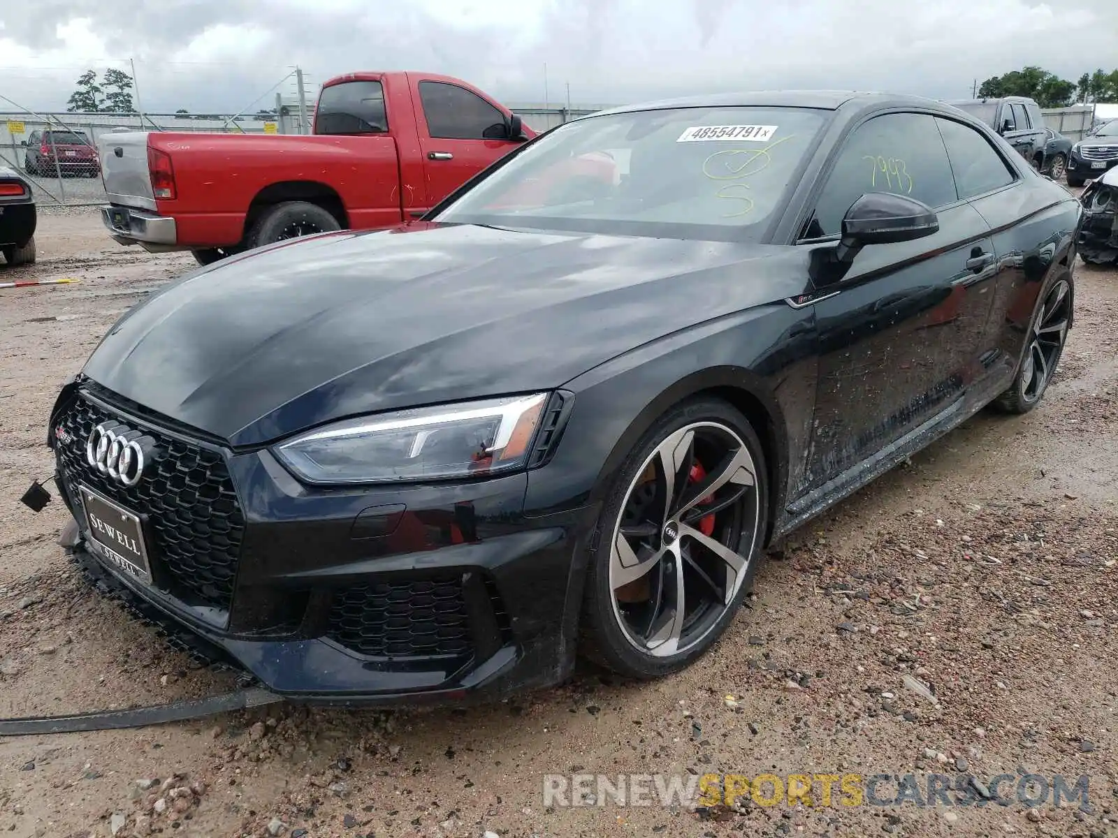 2 Photograph of a damaged car WUAPWAF58KA902904 AUDI S5/RS5 2019