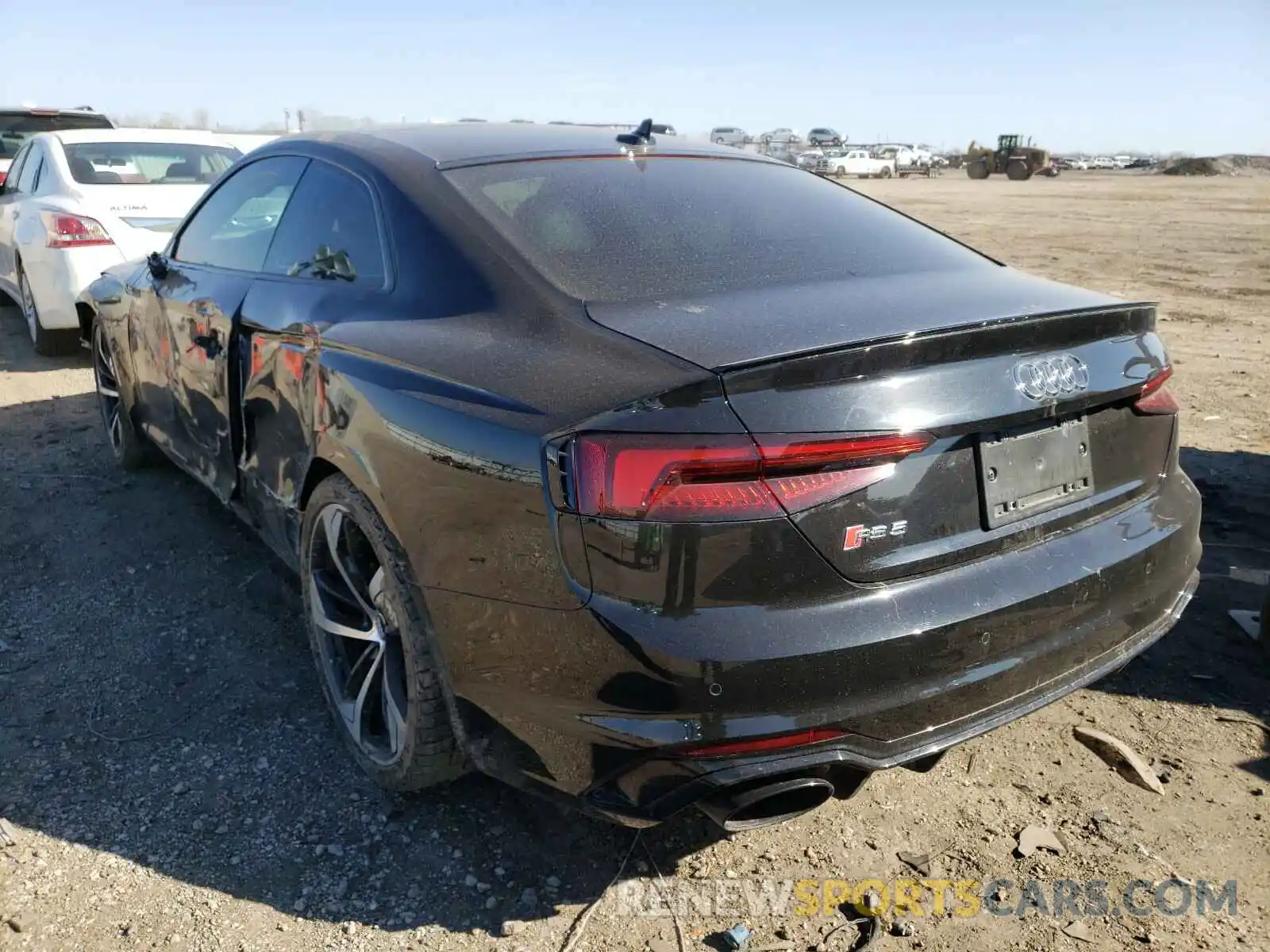 3 Фотография поврежденного автомобиля WUAPWAF5XKA907148 AUDI S5/RS5 2019