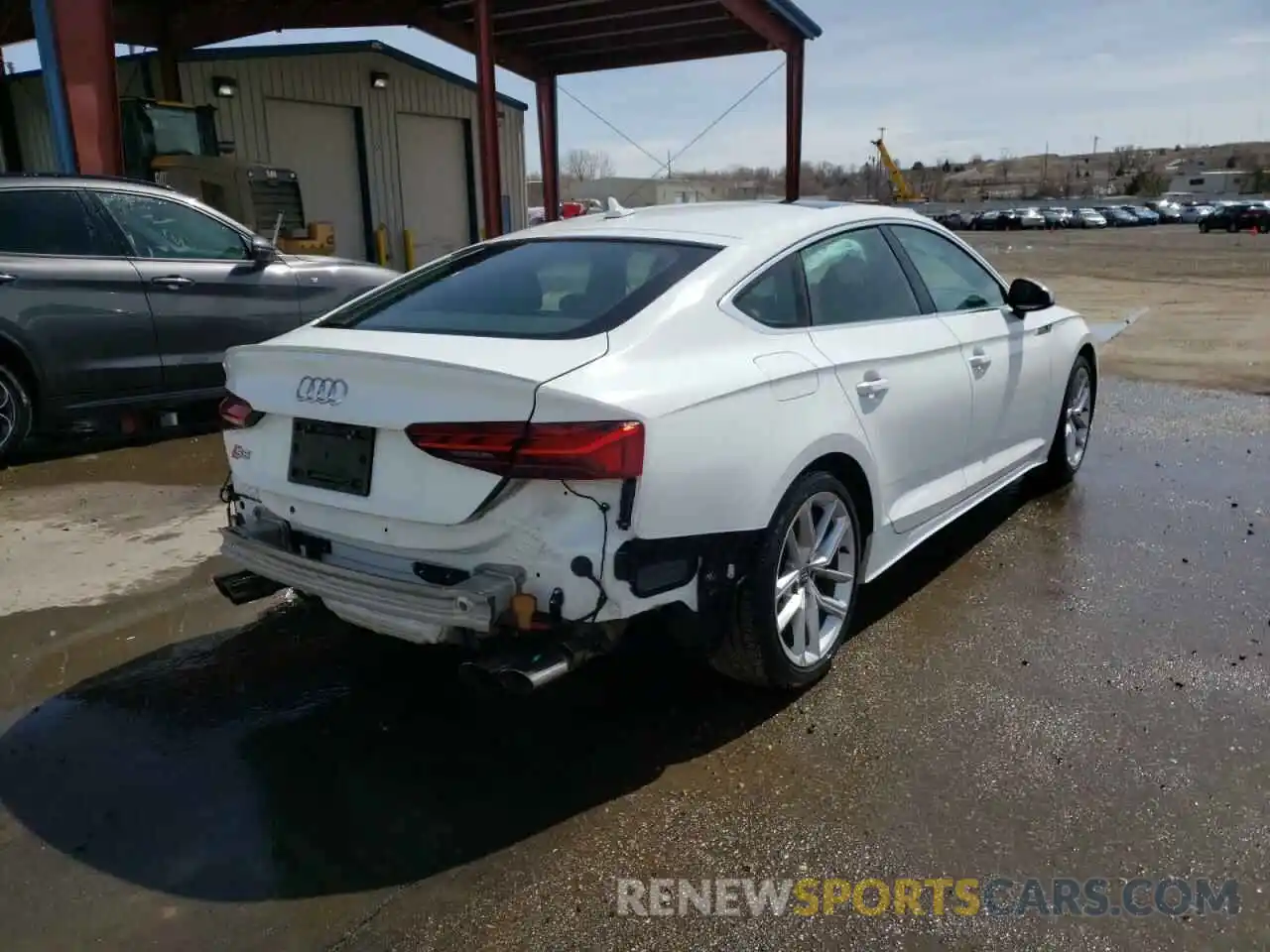 4 Photograph of a damaged car WAUC4CF59LA004677 AUDI S5/RS5 2020