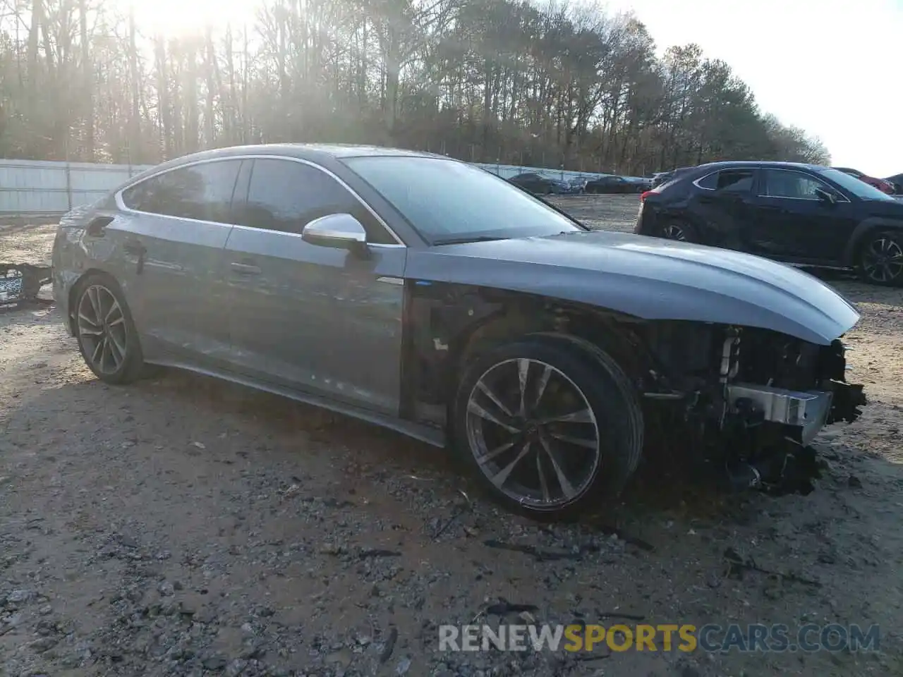 4 Photograph of a damaged car WAUA4CF53MA049297 AUDI S5/RS5 2021