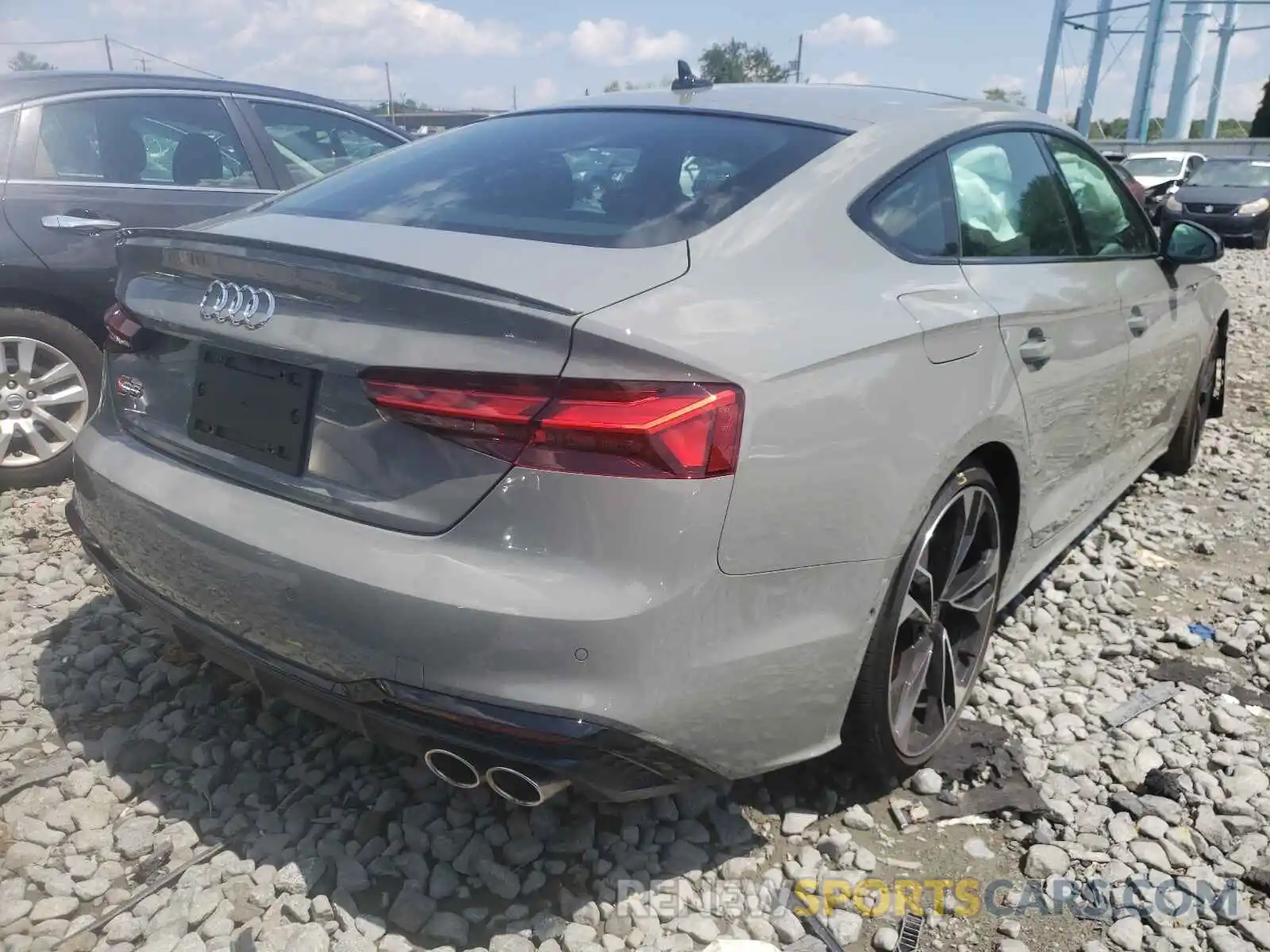 4 Фотография поврежденного автомобиля WAUB4CF53MA023576 AUDI S5/RS5 2021