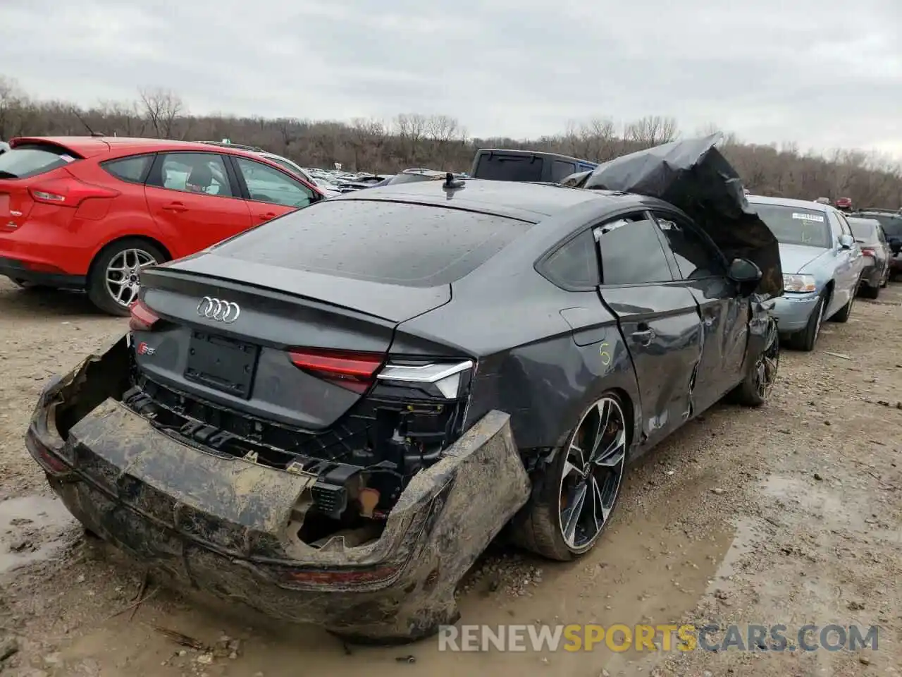 4 Photograph of a damaged car WAUB4CF57MA030272 AUDI S5/RS5 2021