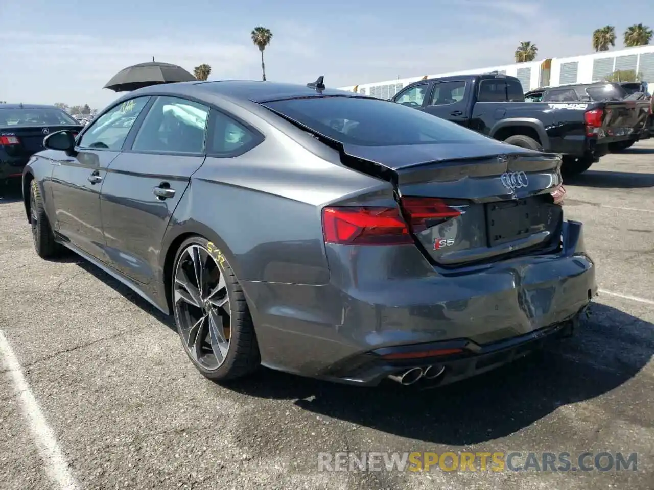 3 Photograph of a damaged car WAUC4CF52MA022942 AUDI S5/RS5 2021