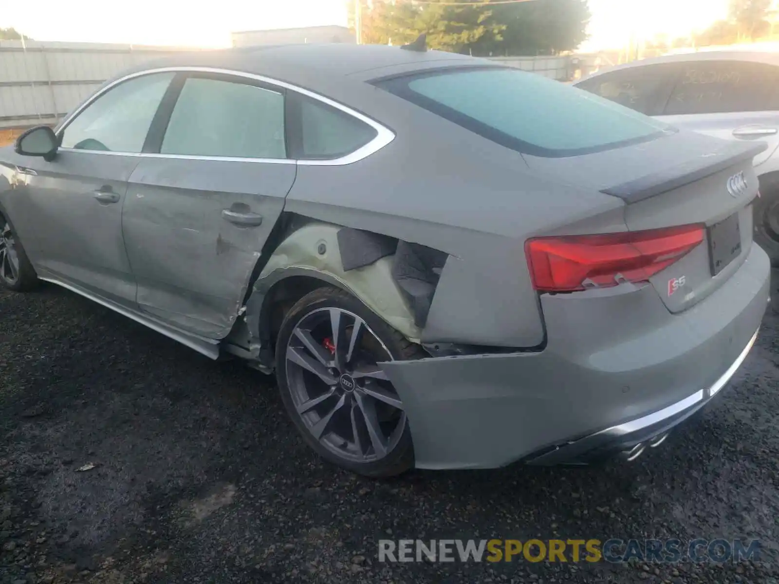 9 Photograph of a damaged car WAUC4CF59MA046462 AUDI S5/RS5 2021