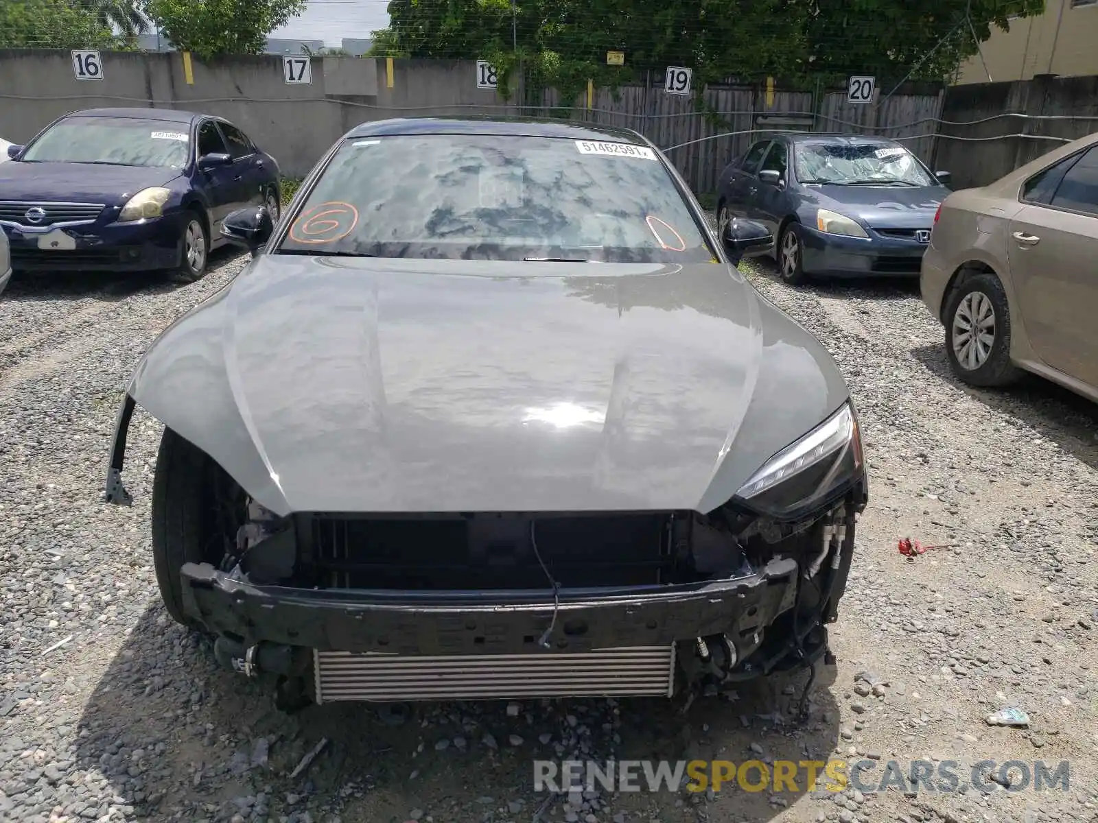 9 Photograph of a damaged car WAUC4CF5XMA032392 AUDI S5/RS5 2021