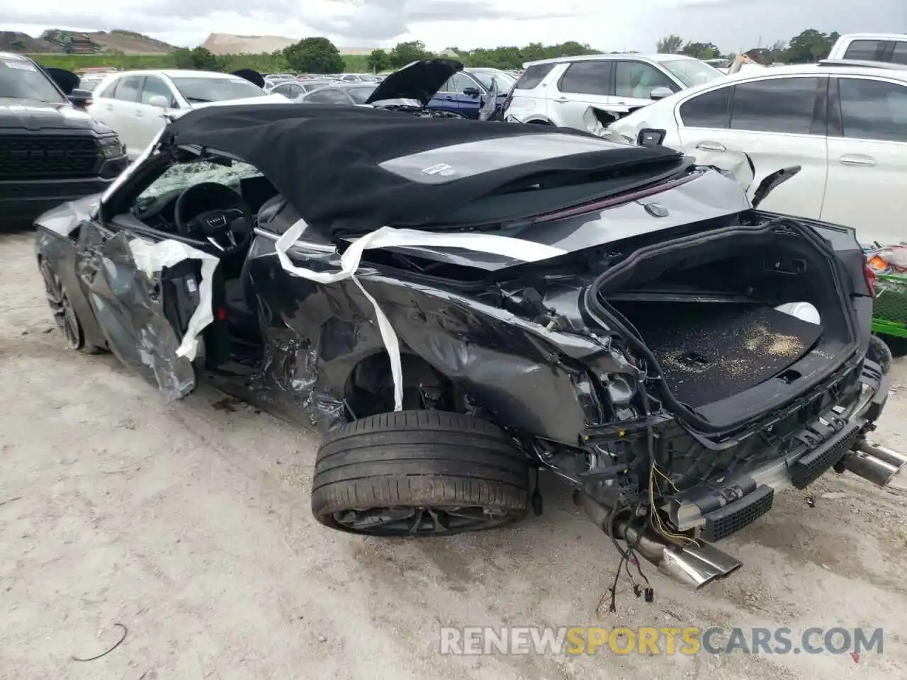 3 Photograph of a damaged car WAUY4GF5XMN000967 AUDI S5/RS5 2021