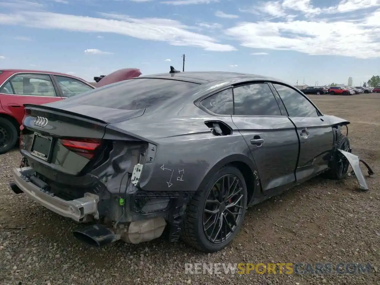 4 Photograph of a damaged car WUABWCF58MA903172 AUDI S5/RS5 2021