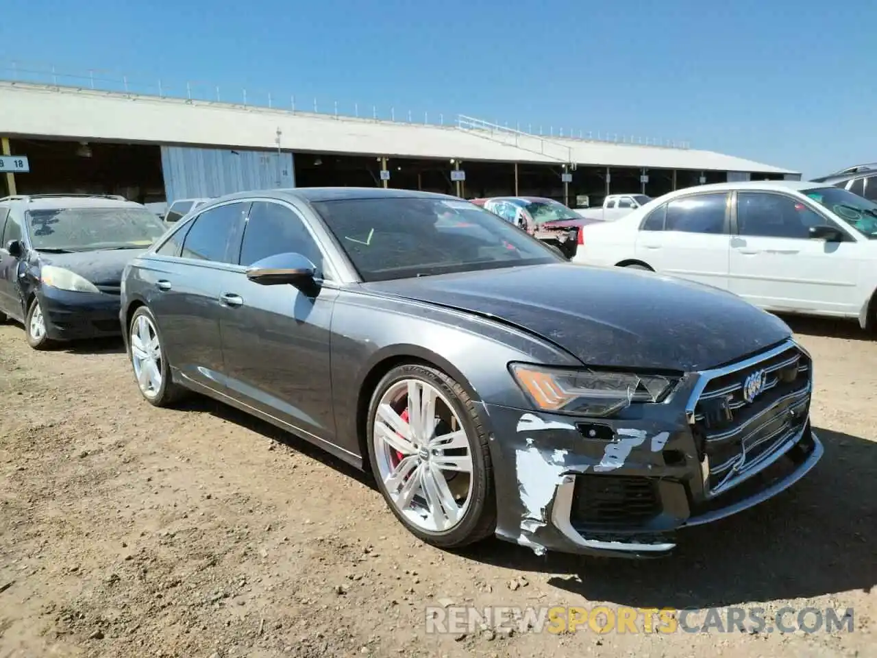 1 Photograph of a damaged car WAUFFAF21LN016199 AUDI S6/RS6 2020