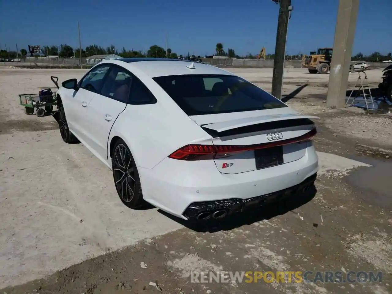 3 Photograph of a damaged car WAUPFAF26LN062583 AUDI S7/RS7 2020