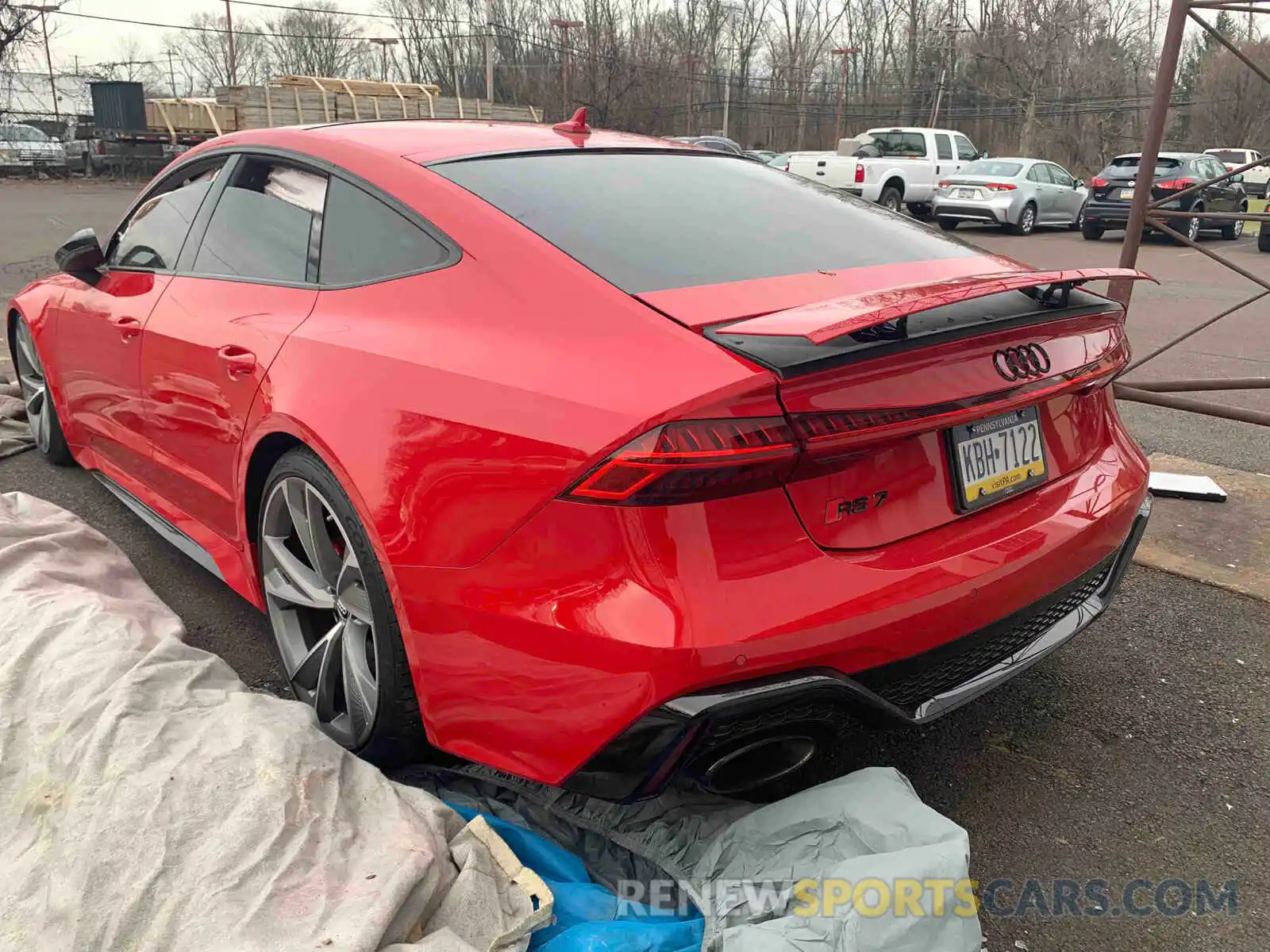 4 Photograph of a damaged car WUAPCBF2XMN900684 AUDI S7/RS7 2021