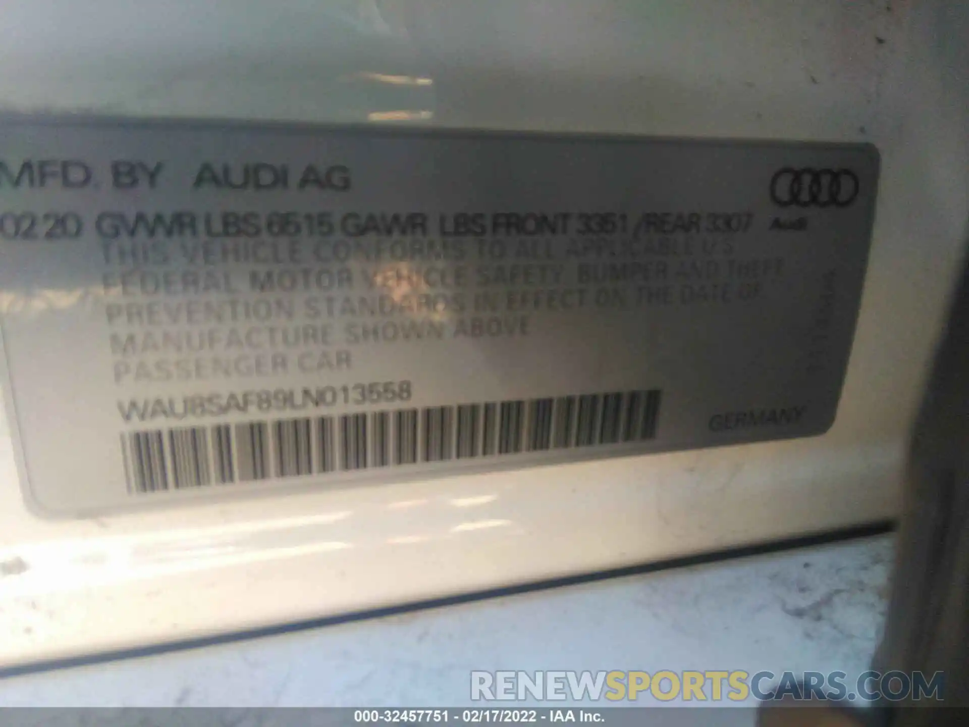 9 Фотография поврежденного автомобиля WAU8SAF89LN013558 AUDI S8 2020