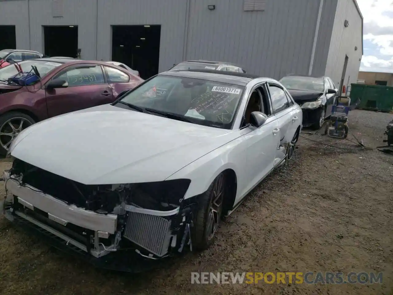 2 Photograph of a damaged car WAU8SAF8XLN005517 AUDI S8 2020