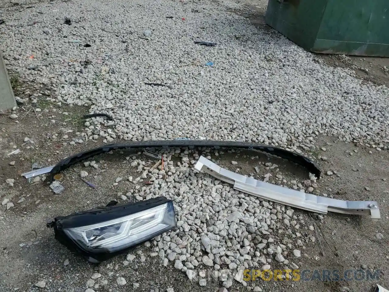 13 Photograph of a damaged car WA1A4AFY0K2082020 AUDI SQ5 2019