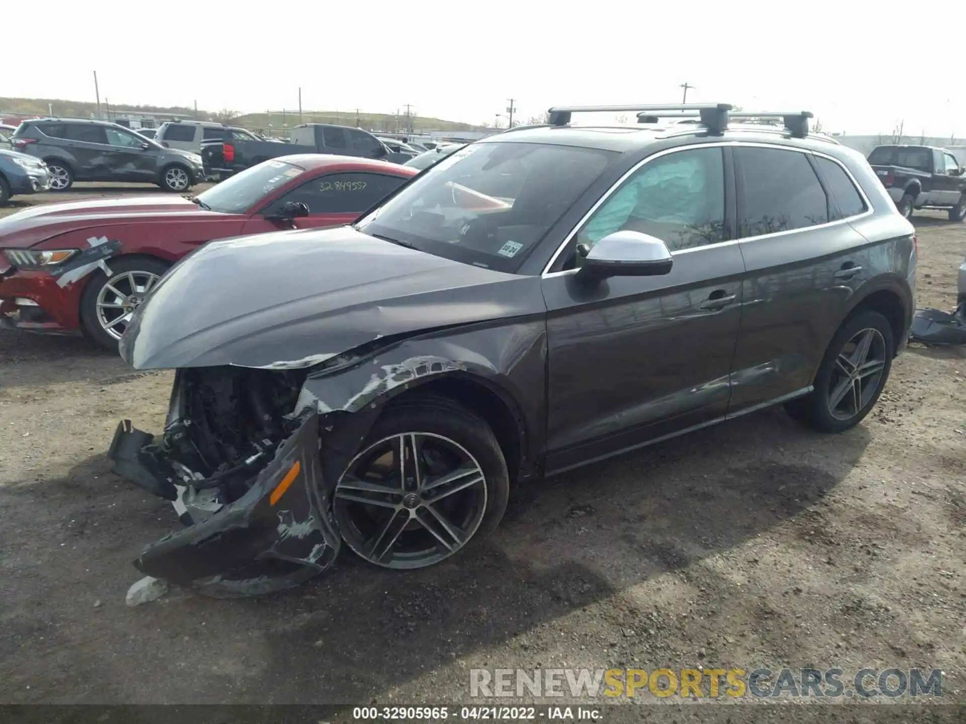 2 Photograph of a damaged car WA1A4AFY1K2137235 AUDI SQ5 2019