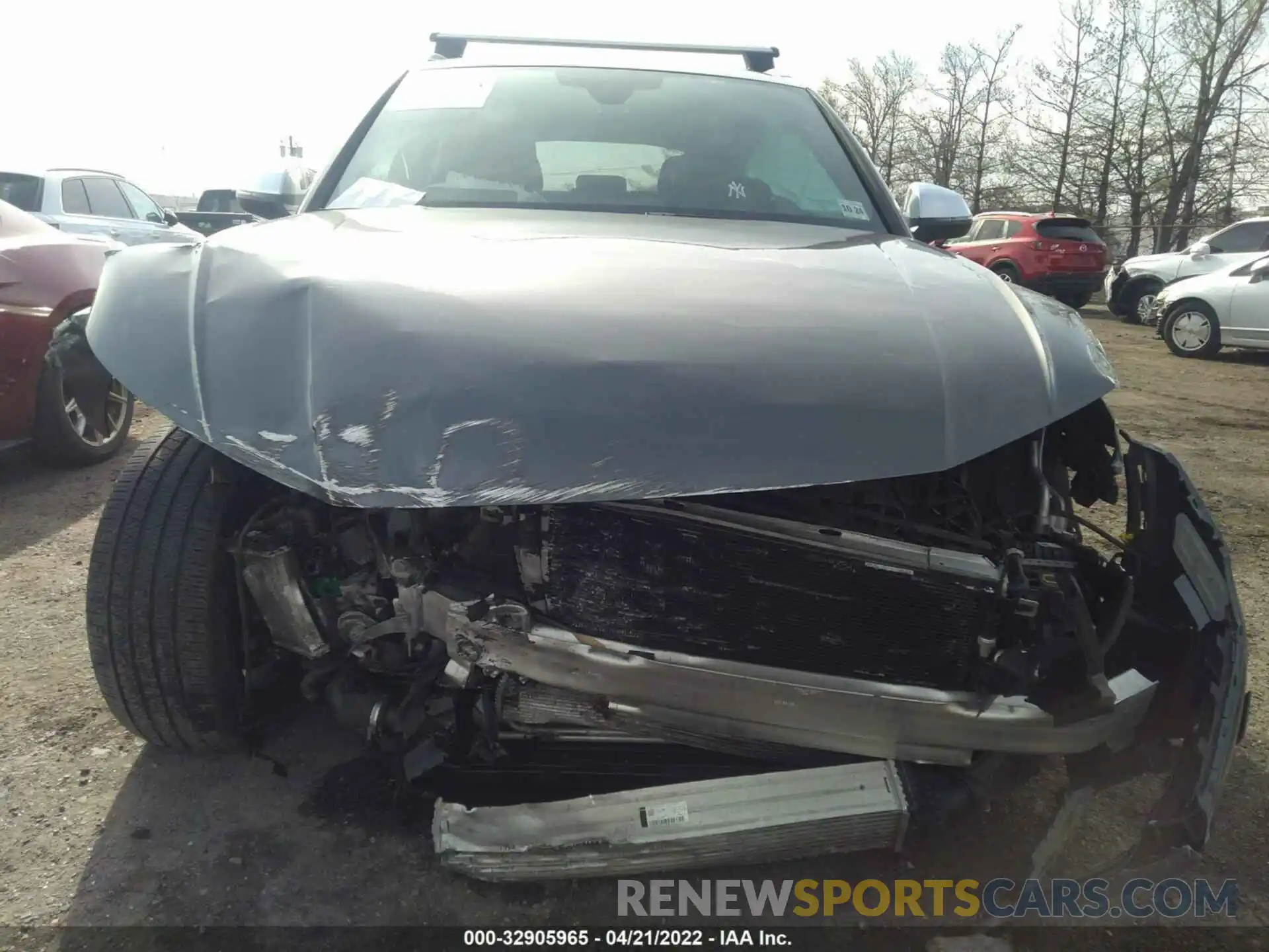 6 Photograph of a damaged car WA1A4AFY1K2137235 AUDI SQ5 2019