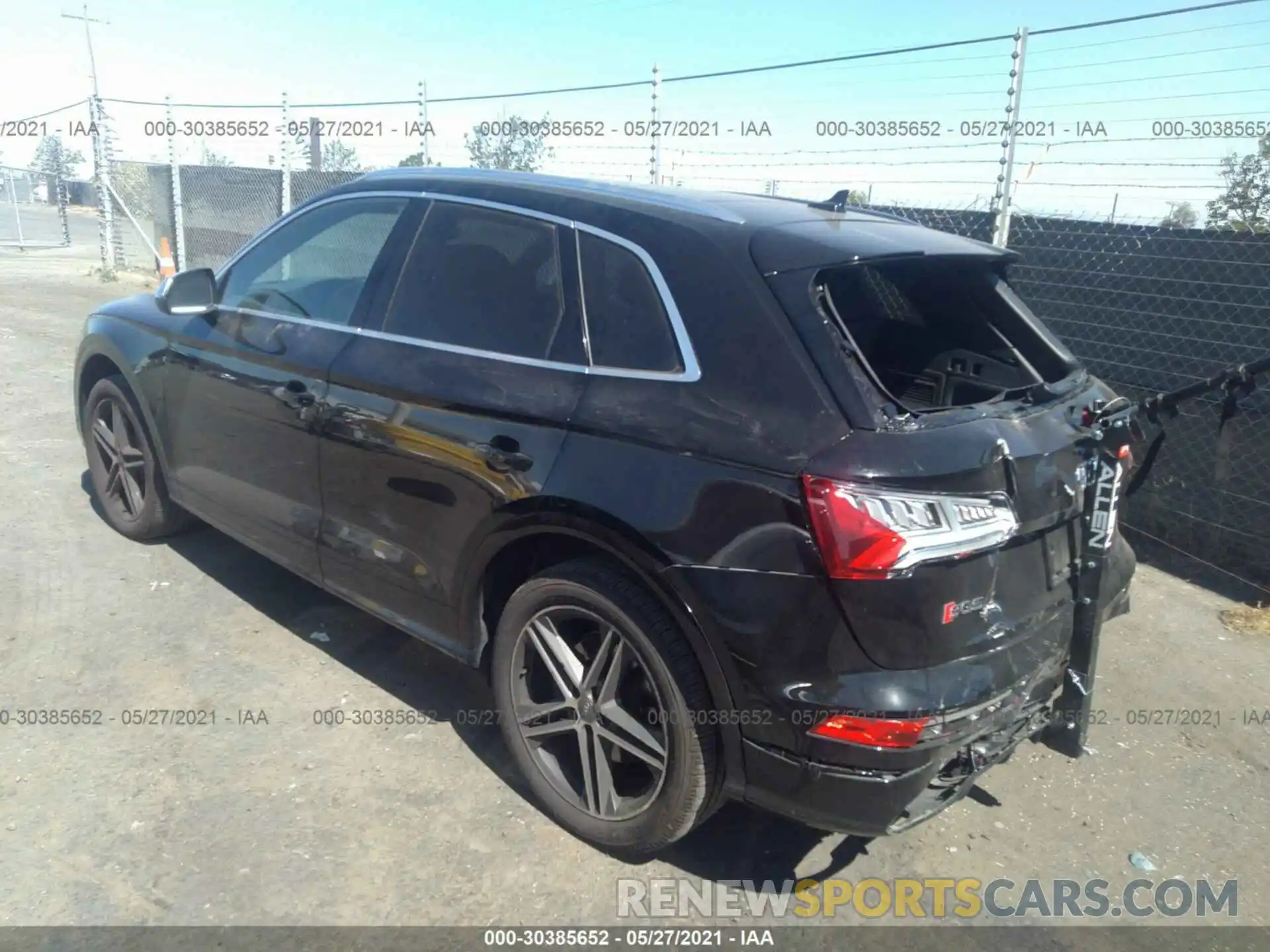 3 Фотография поврежденного автомобиля WA1A4AFY3K2086174 AUDI SQ5 2019