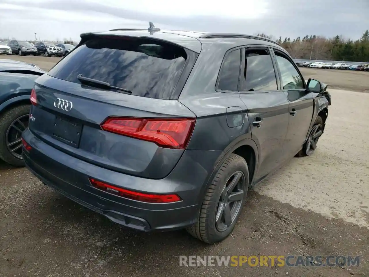 4 Фотография поврежденного автомобиля WA1A4AFYXK2019636 AUDI SQ5 2019