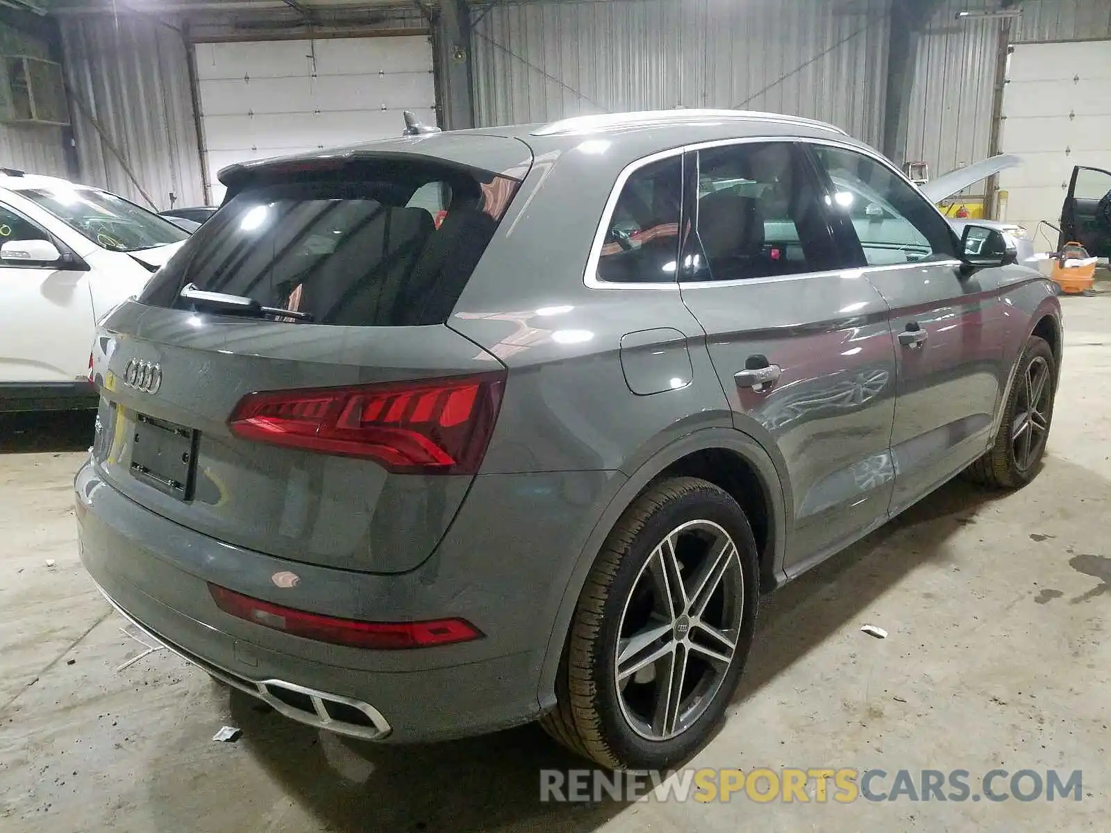 4 Фотография поврежденного автомобиля WA1A4AFYXK2026893 AUDI SQ5 2019