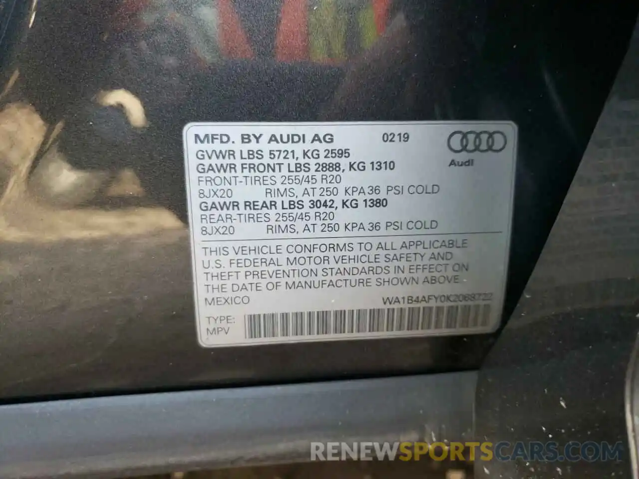 10 Photograph of a damaged car WA1B4AFY0K2068722 AUDI SQ5 2019