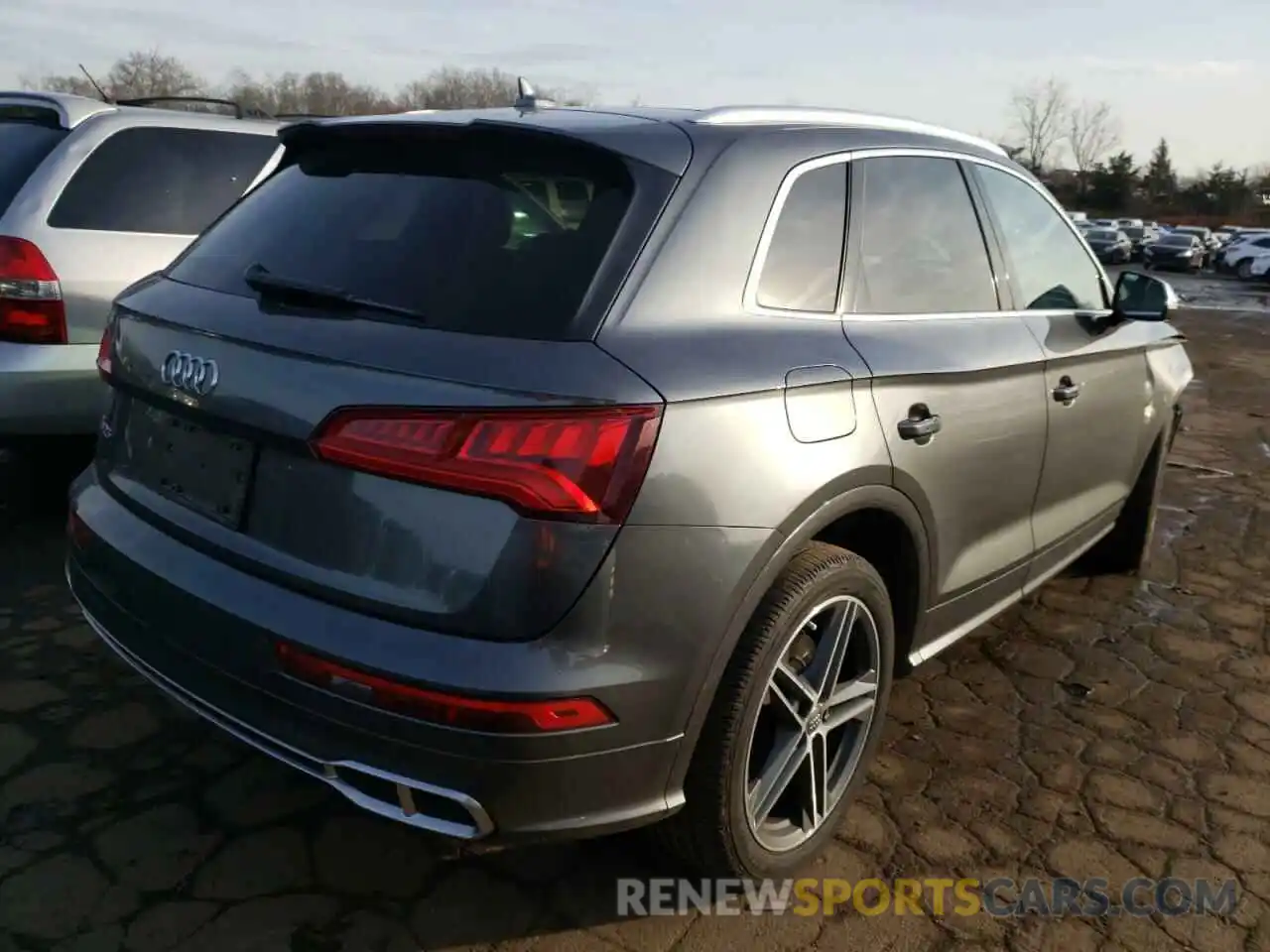 4 Фотография поврежденного автомобиля WA1B4AFY0K2068722 AUDI SQ5 2019