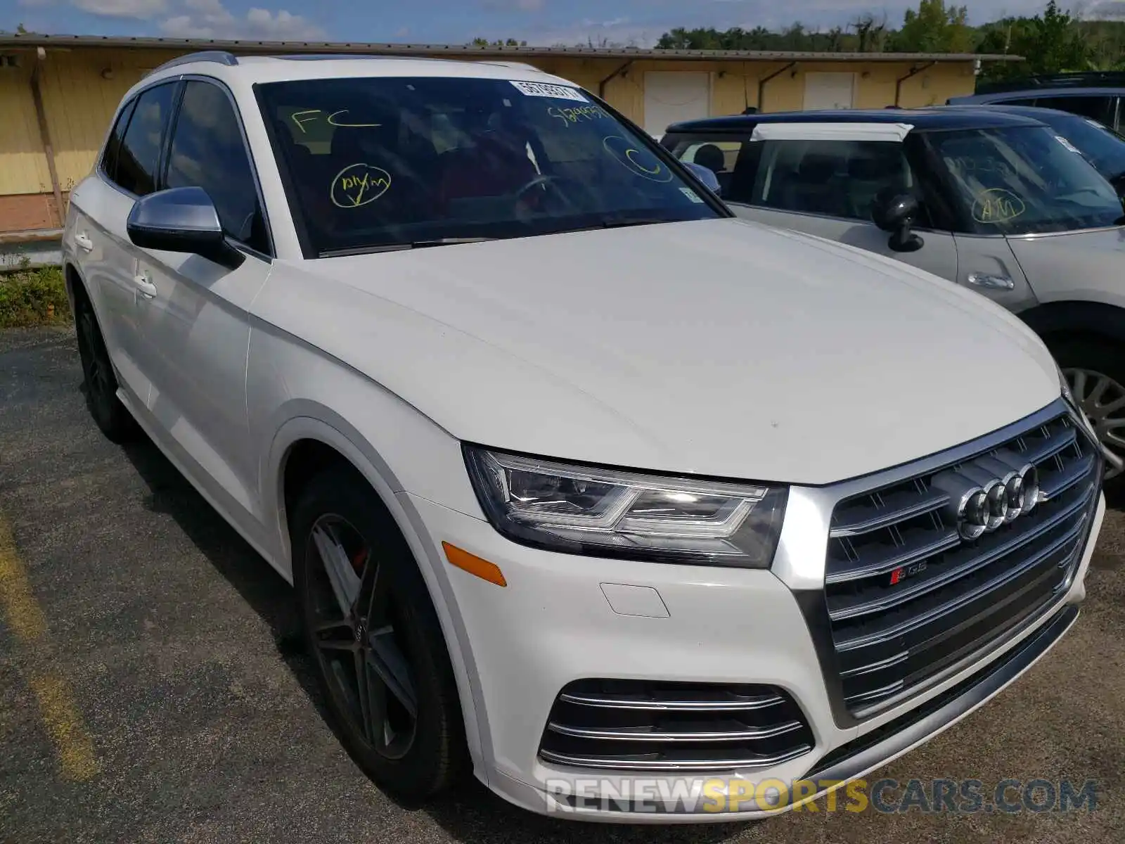 1 Фотография поврежденного автомобиля WA1B4AFY0K2071538 AUDI SQ5 2019