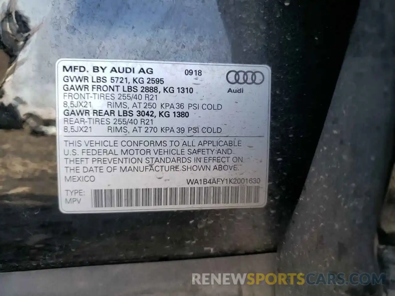 10 Photograph of a damaged car WA1B4AFY1K2001630 AUDI SQ5 2019