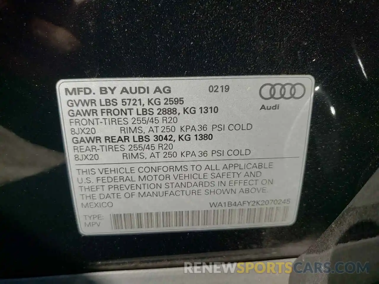 10 Photograph of a damaged car WA1B4AFY2K2070245 AUDI SQ5 2019