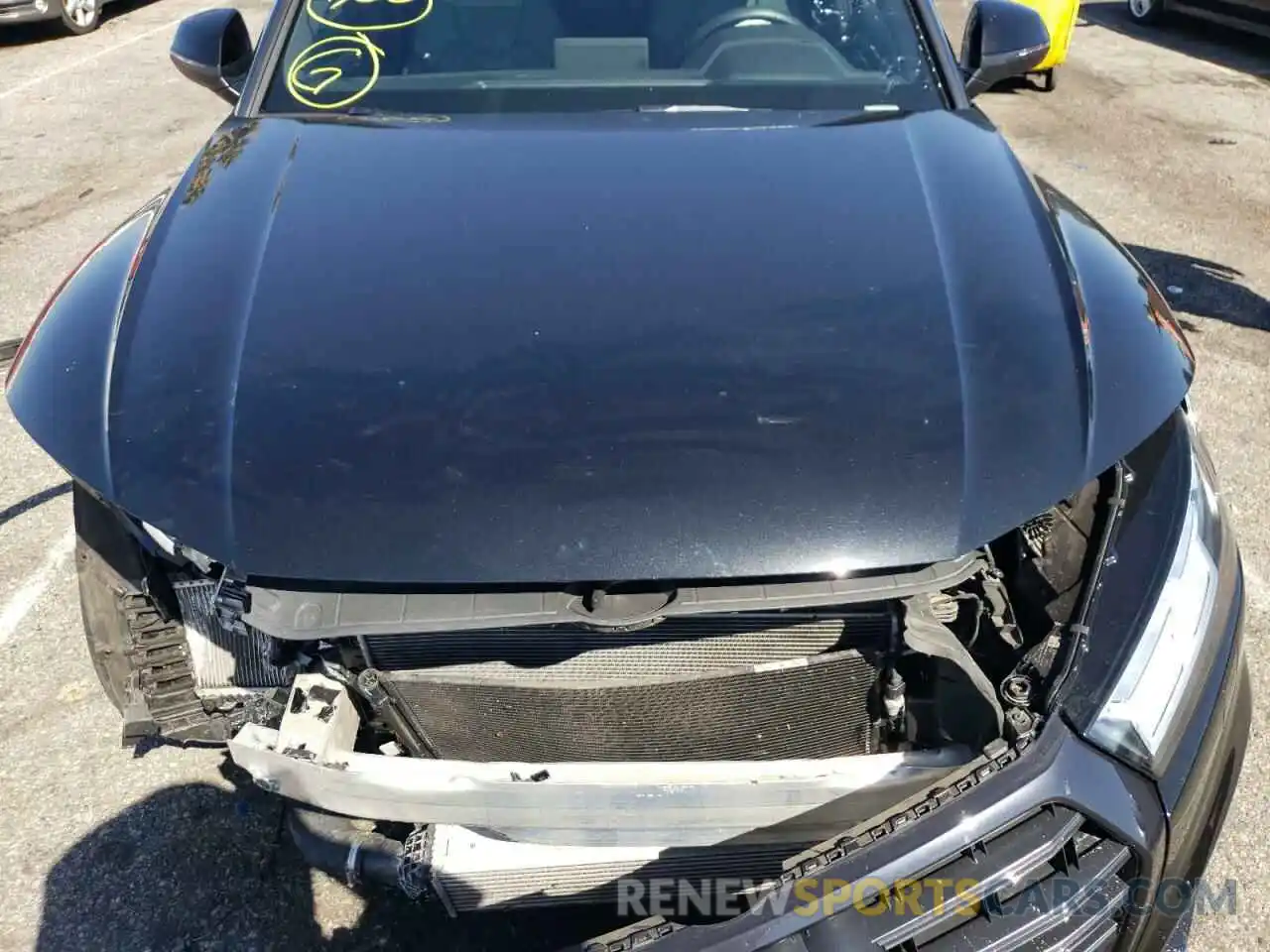 7 Photograph of a damaged car WA1B4AFY2K2070245 AUDI SQ5 2019