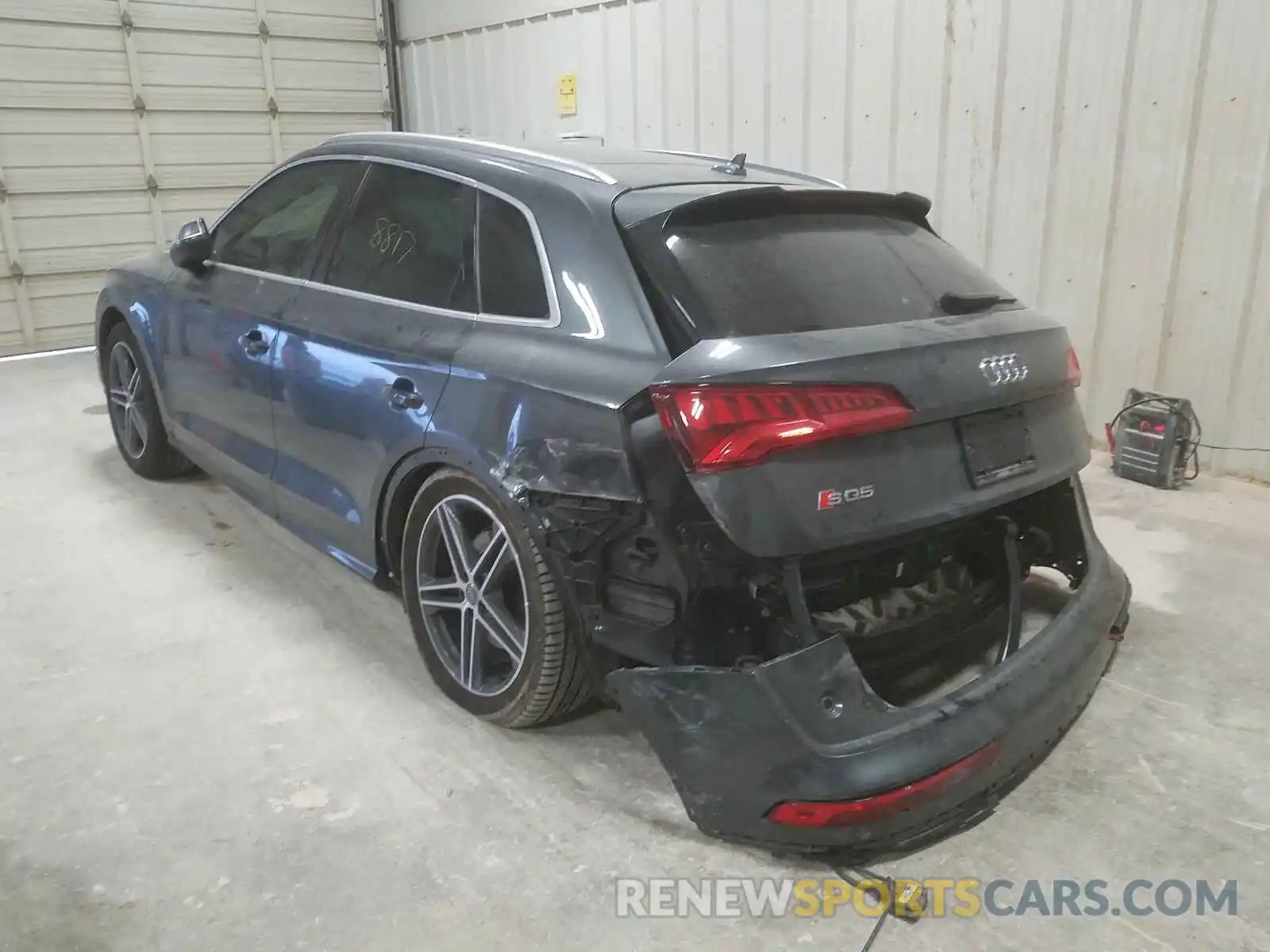 3 Фотография поврежденного автомобиля WA1B4AFY2K2092097 AUDI SQ5 2019