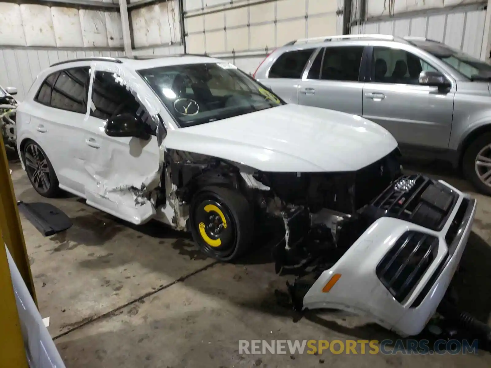 1 Photograph of a damaged car WA1B4AFY3K2026044 AUDI SQ5 2019