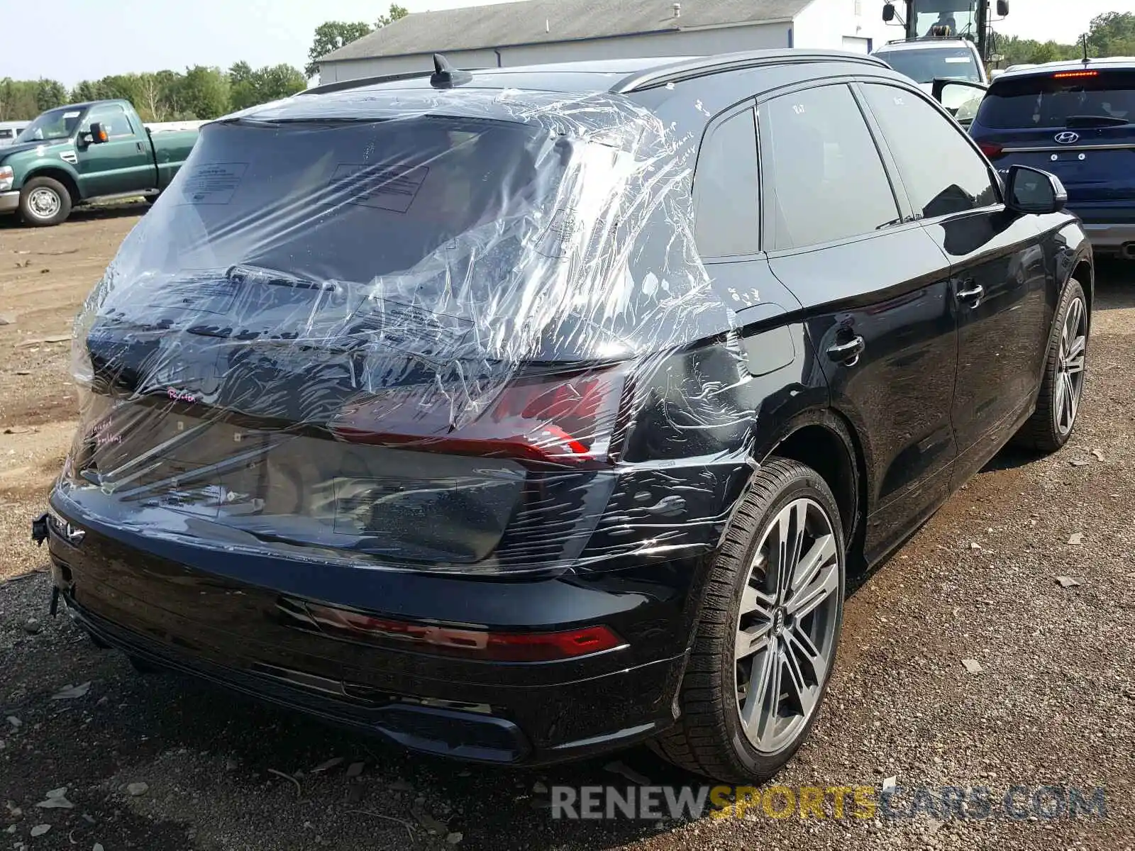 4 Фотография поврежденного автомобиля WA1B4AFY3K2050103 AUDI SQ5 2019