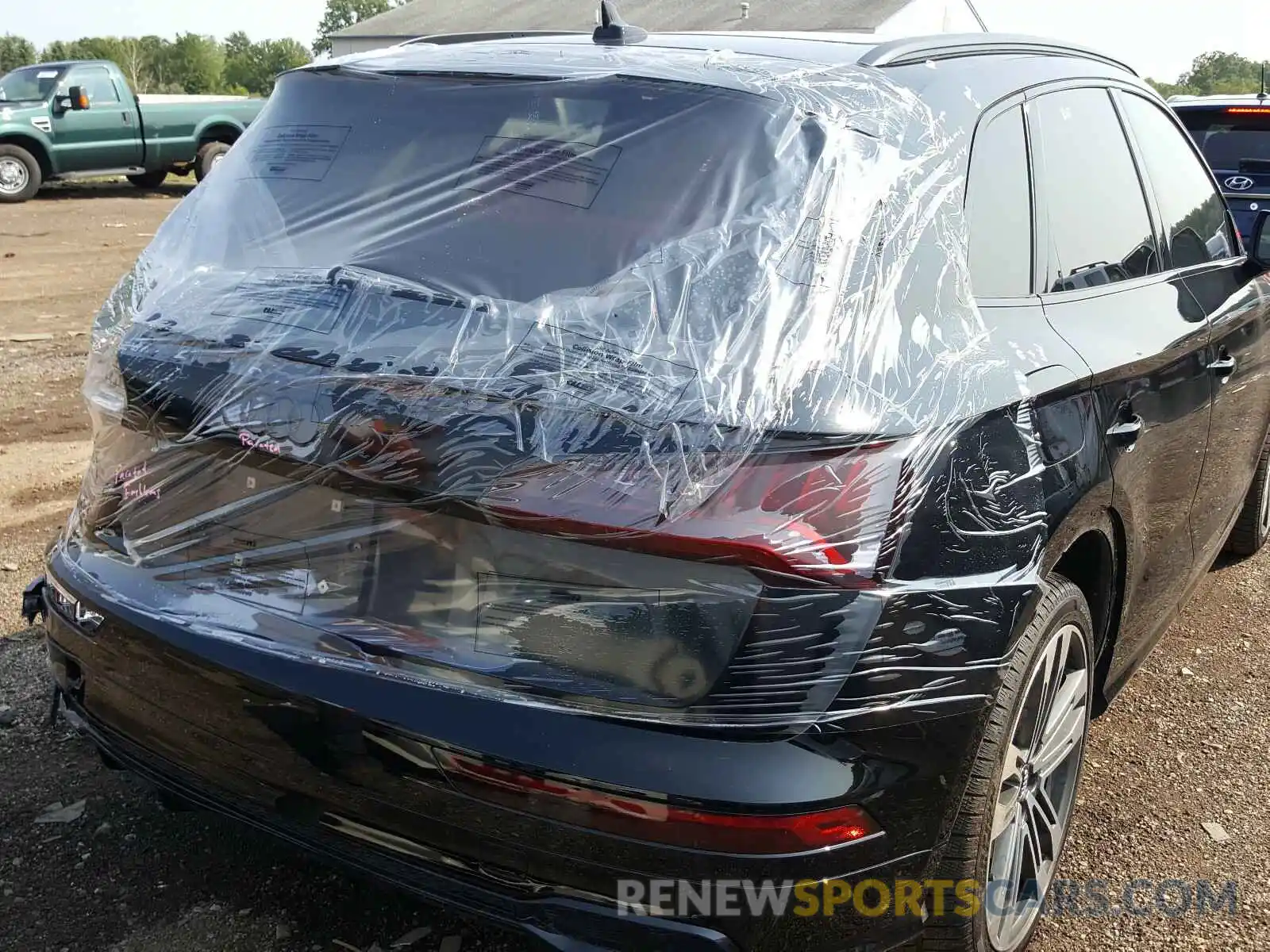 9 Photograph of a damaged car WA1B4AFY3K2050103 AUDI SQ5 2019