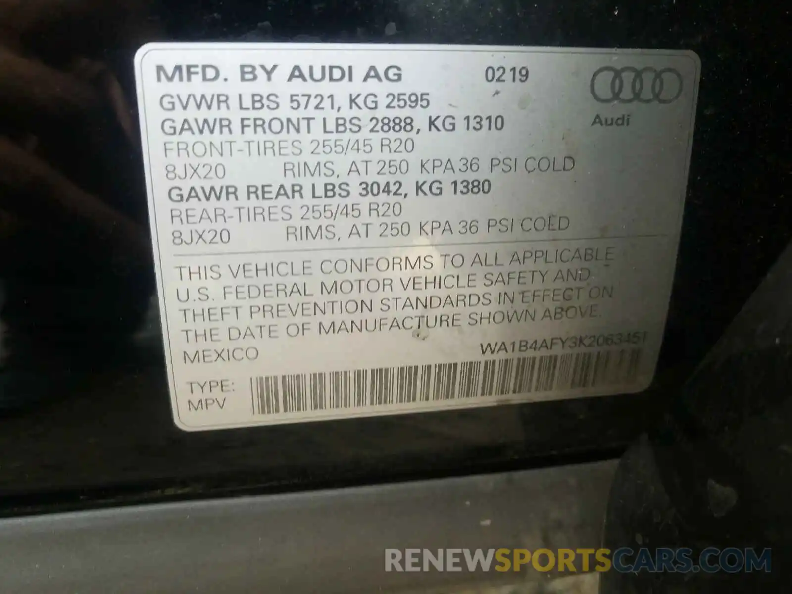 10 Photograph of a damaged car WA1B4AFY3K2063451 AUDI SQ5 2019