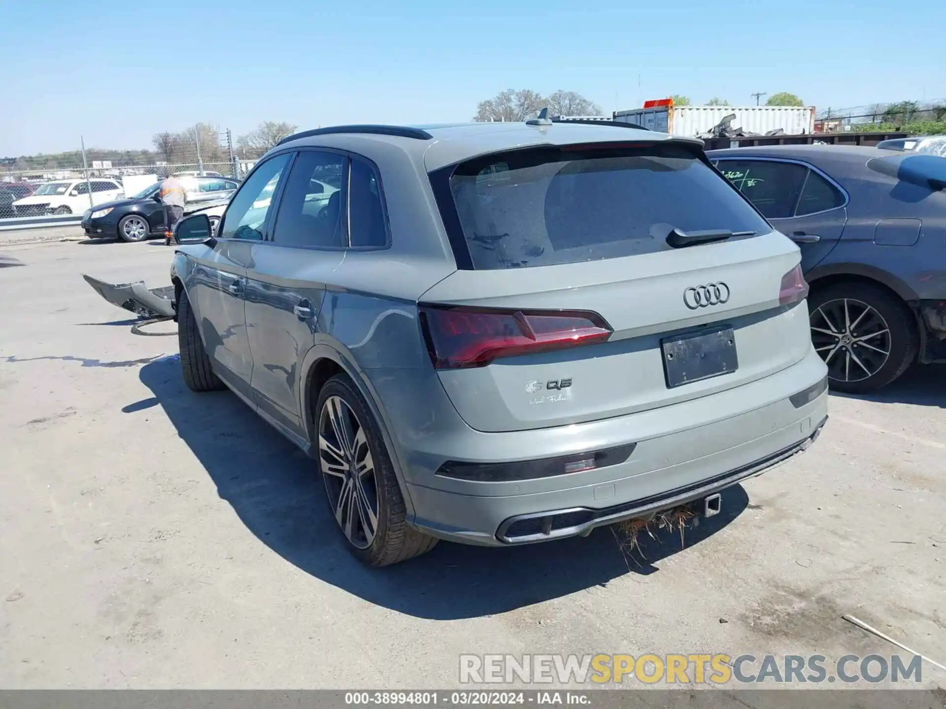 3 Photograph of a damaged car WA1B4AFY3K2082422 AUDI SQ5 2019