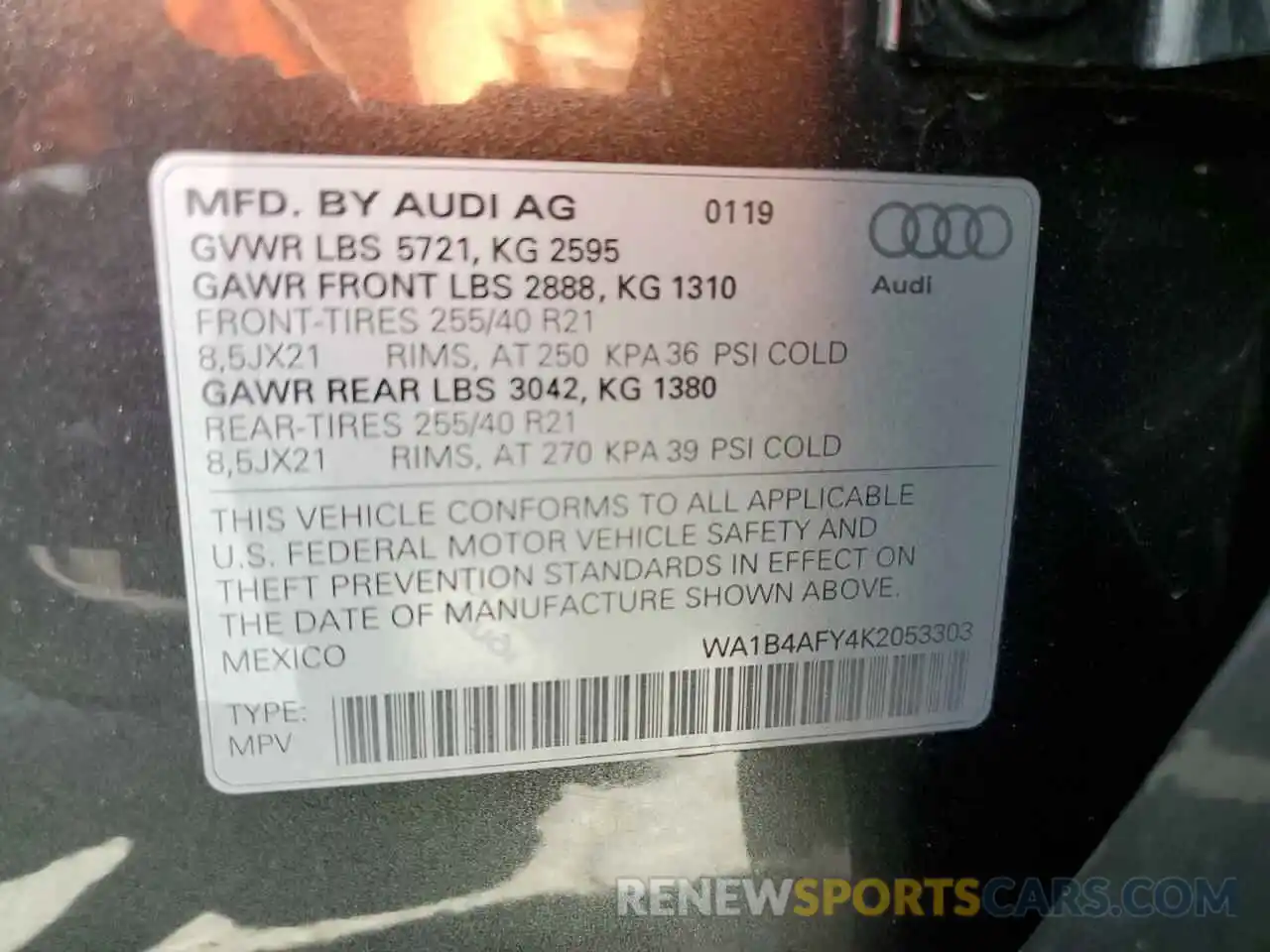 10 Photograph of a damaged car WA1B4AFY4K2053303 AUDI SQ5 2019