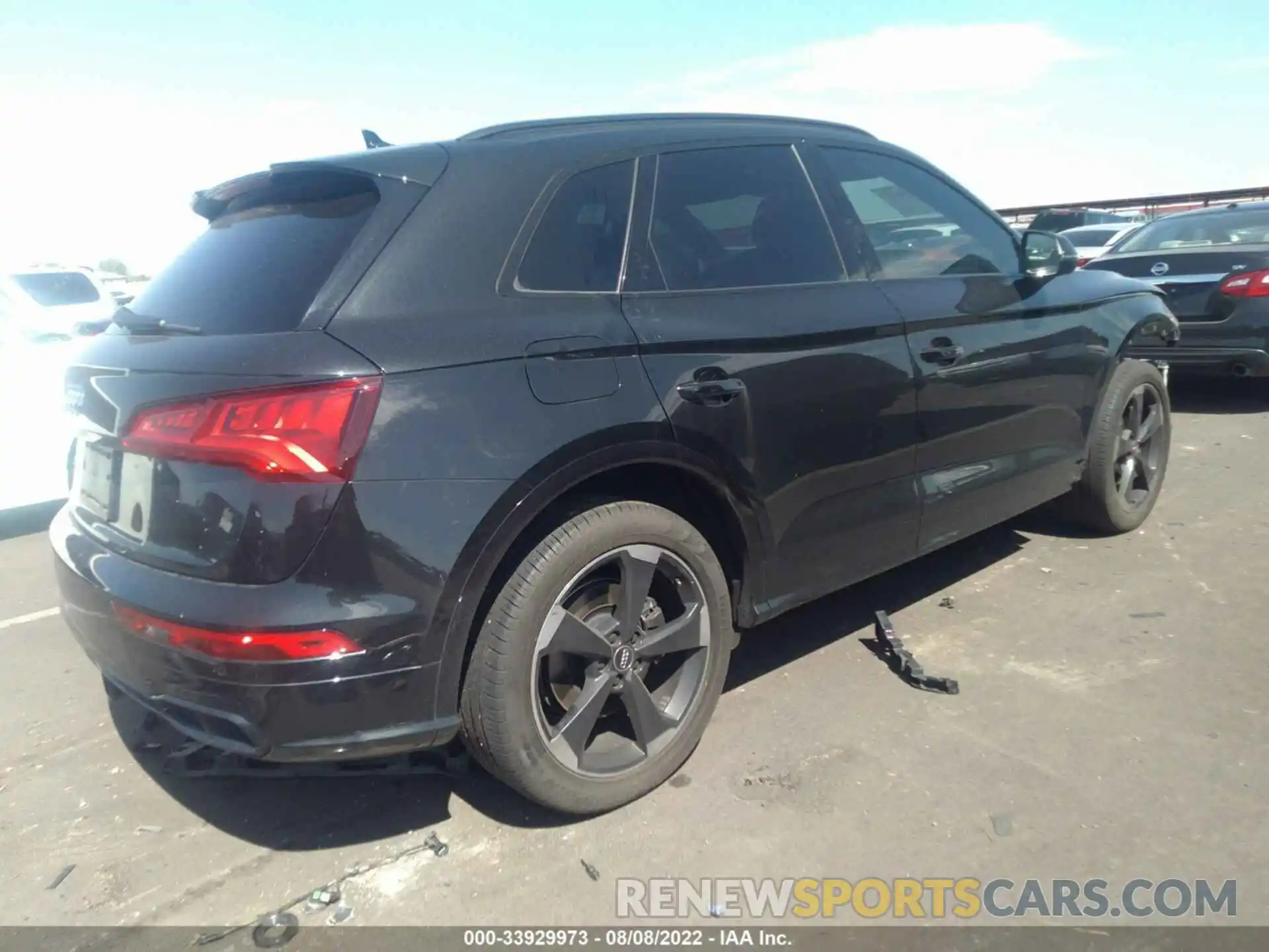 4 Фотография поврежденного автомобиля WA1B4AFY4K2057870 AUDI SQ5 2019