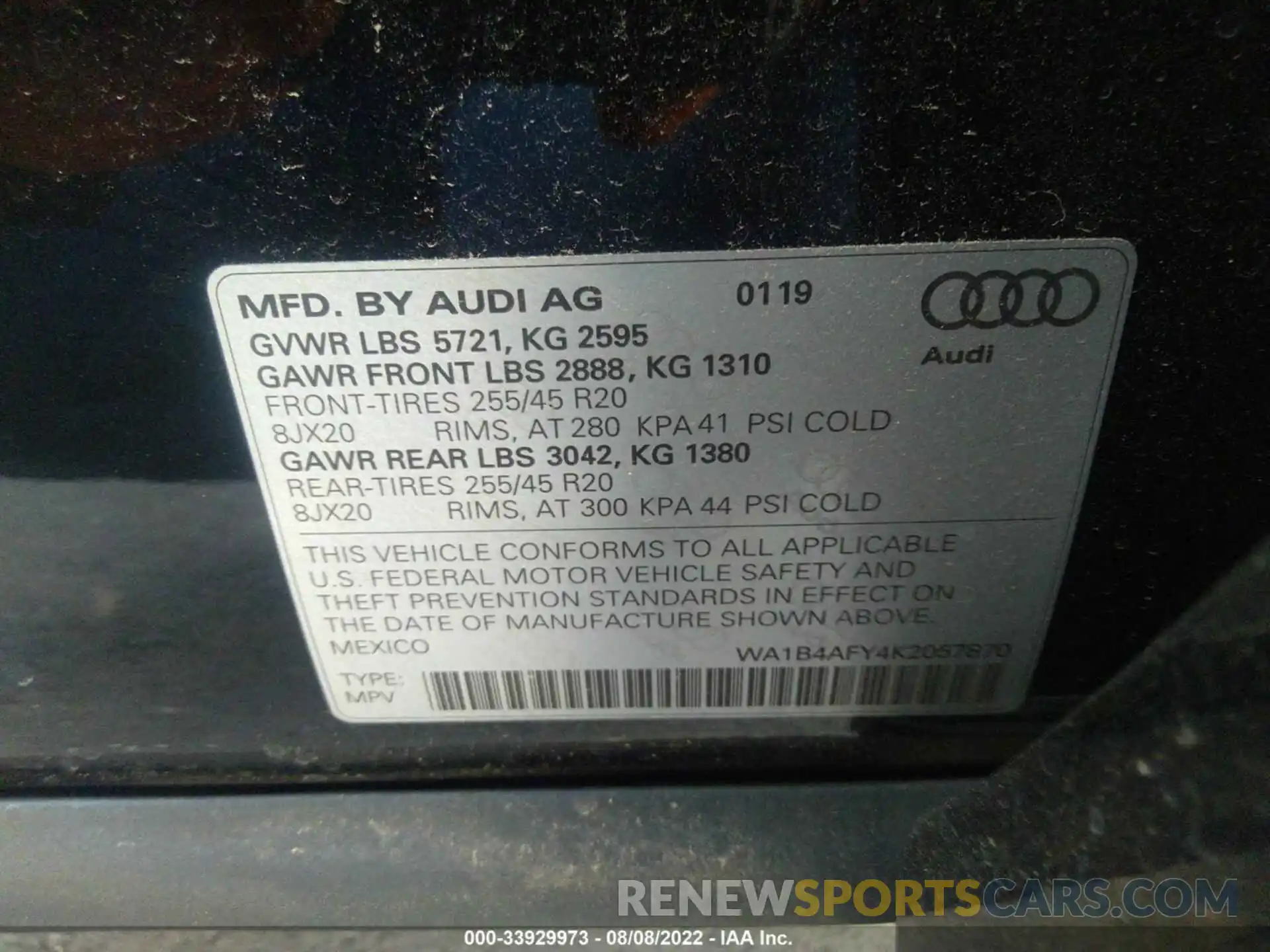 9 Фотография поврежденного автомобиля WA1B4AFY4K2057870 AUDI SQ5 2019