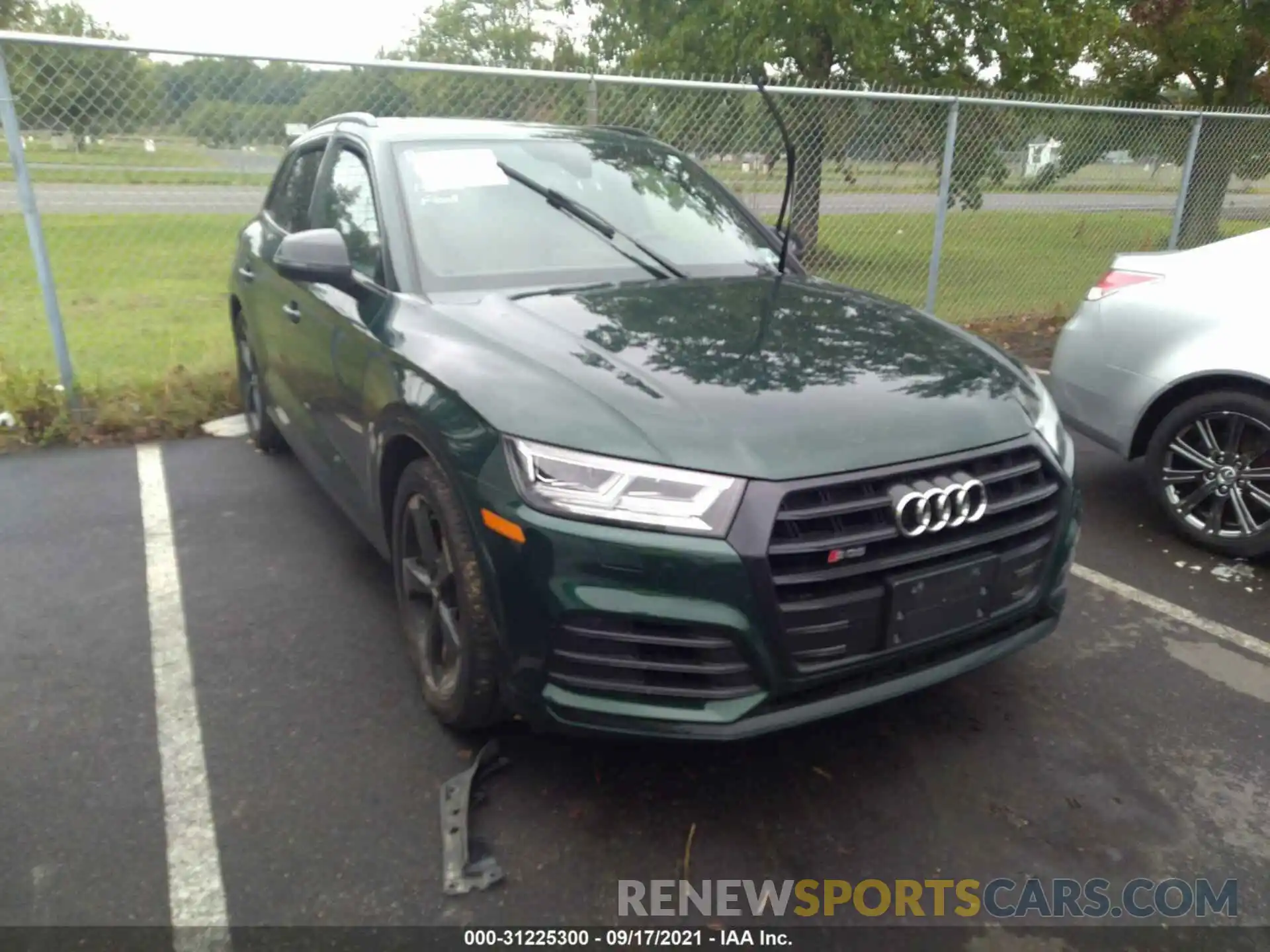 1 Photograph of a damaged car WA1B4AFY4K2068321 AUDI SQ5 2019