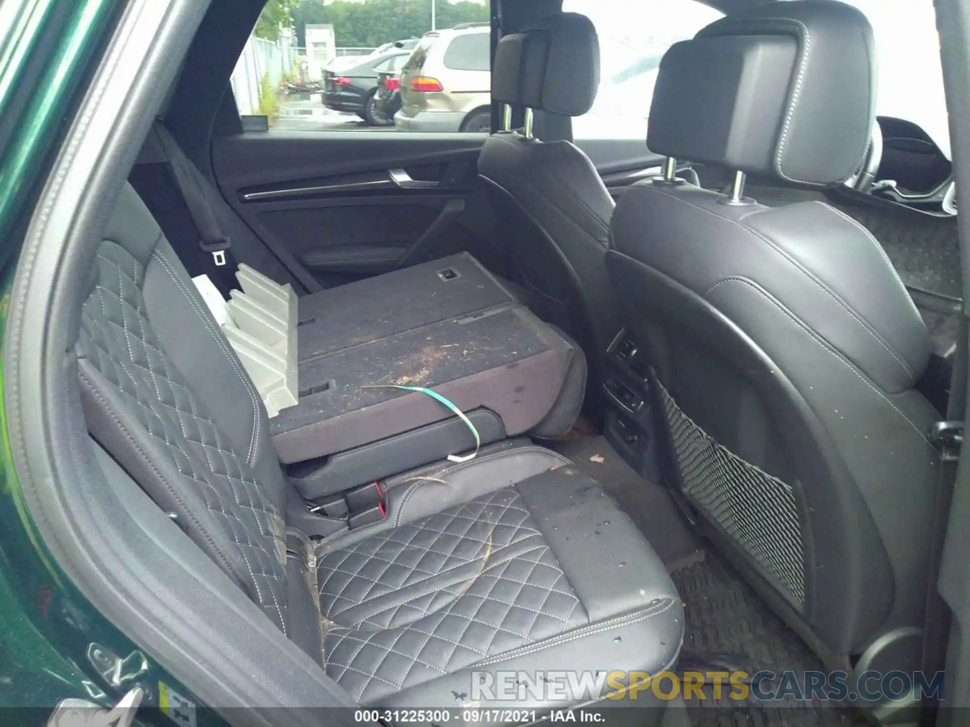 8 Photograph of a damaged car WA1B4AFY4K2068321 AUDI SQ5 2019