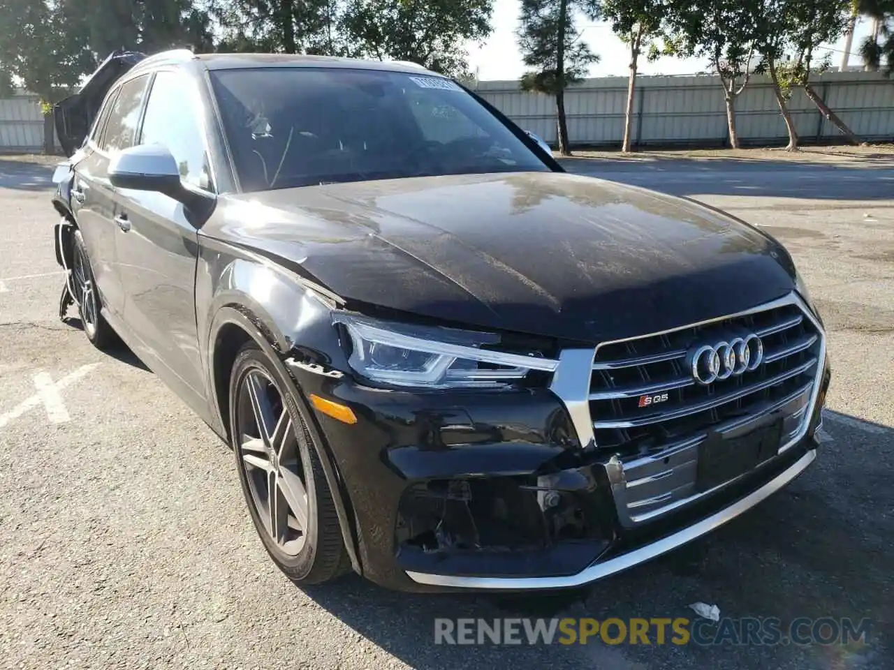 1 Photograph of a damaged car WA1B4AFY4K2095308 AUDI SQ5 2019